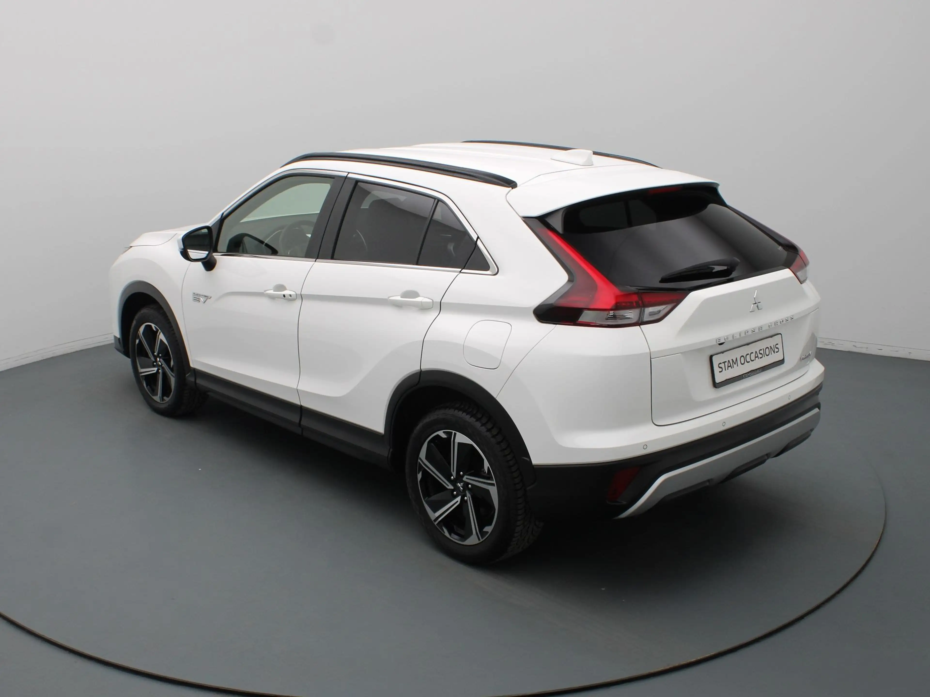 Mitsubishi Eclipse Cross 185pk PHEV Intense+ Automaat Camera | Cruise | Nav — photo 13