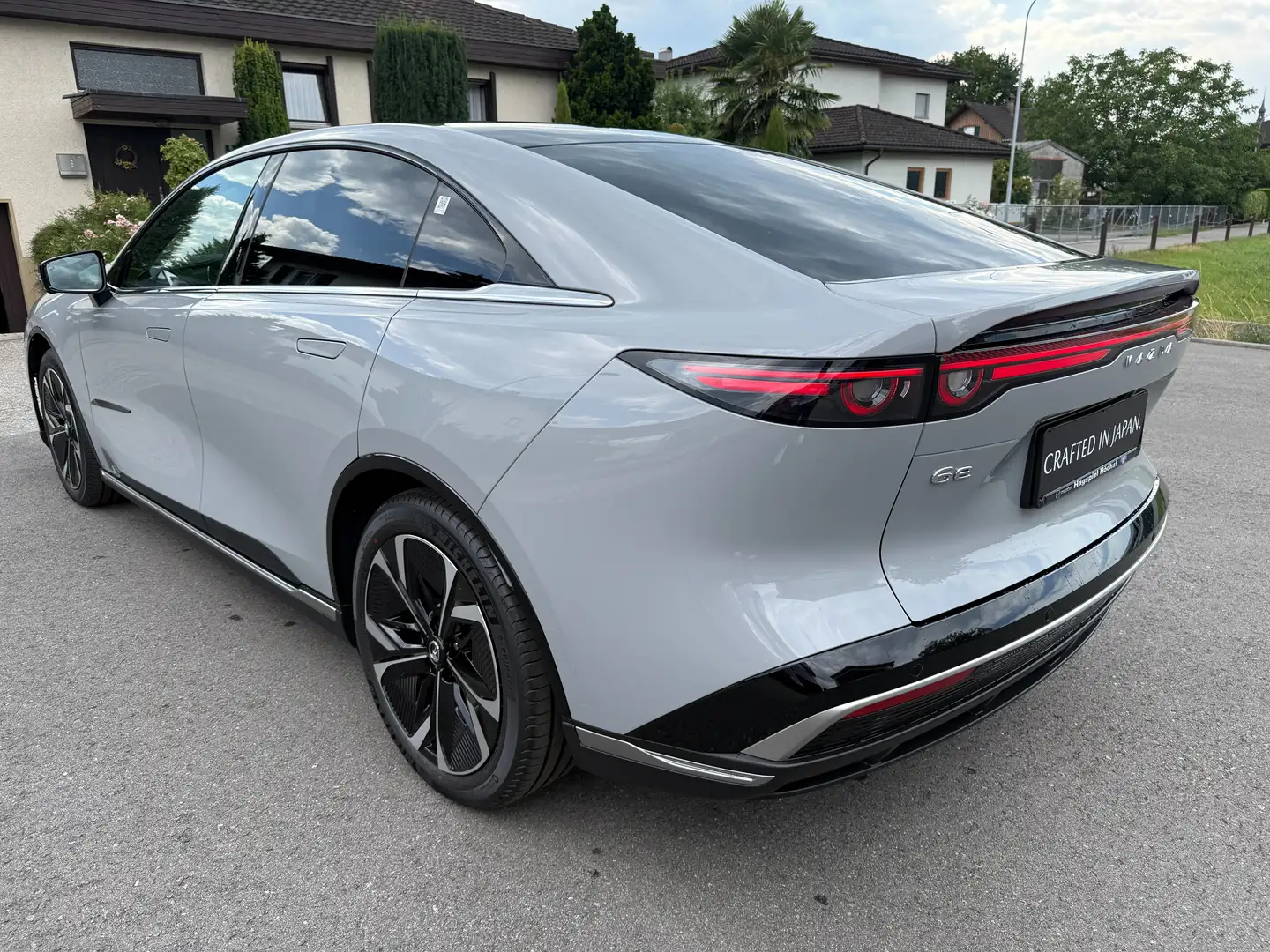 Mazda 6e 68,8kWh Standard Range Takumi Plus Grau - 2