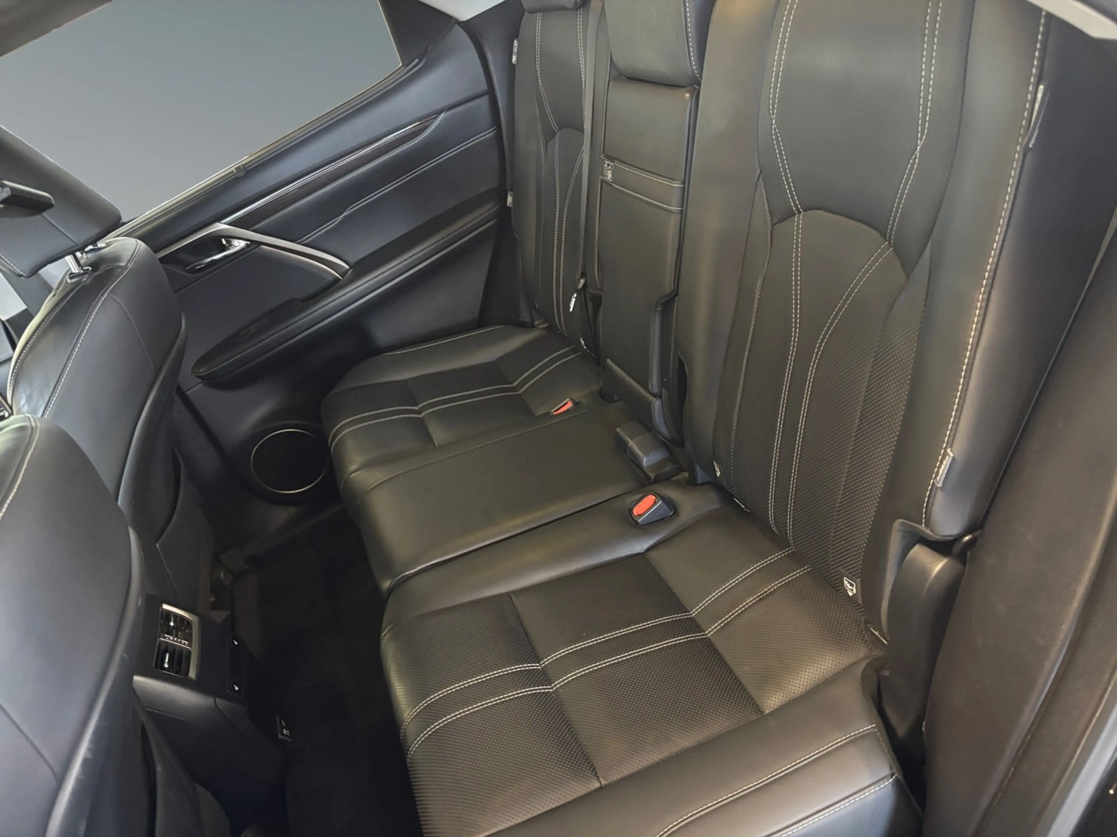 Lexus RX 450h E-Four Luxury Line AHK/M&L/PANO — photo 14