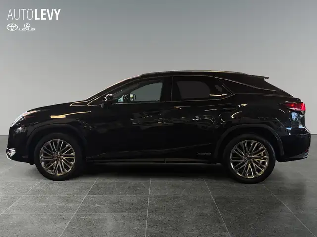 Lexus RX view 3