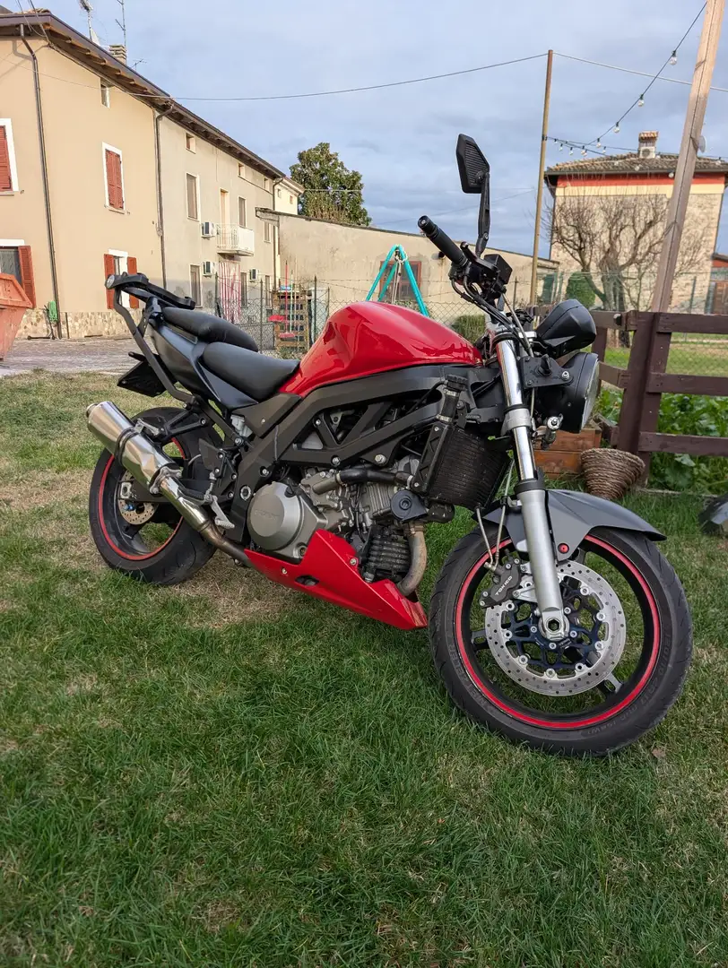 Suzuki SV 1000 N Rojo - 1
