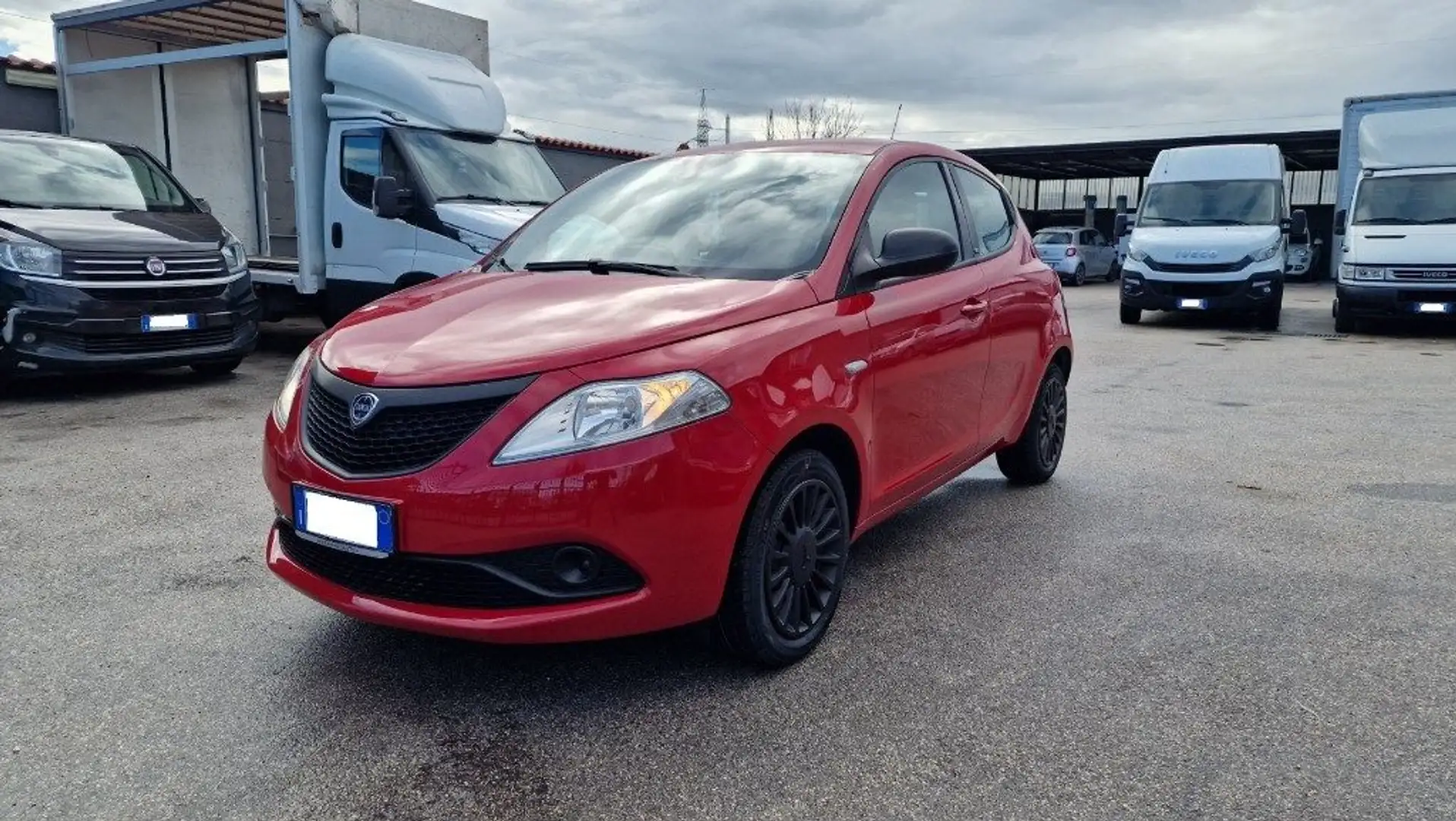 Lancia Ypsilon 1.2 69 CV 5 porte GPL Ecochic Elefantino Blu Красный - 1
