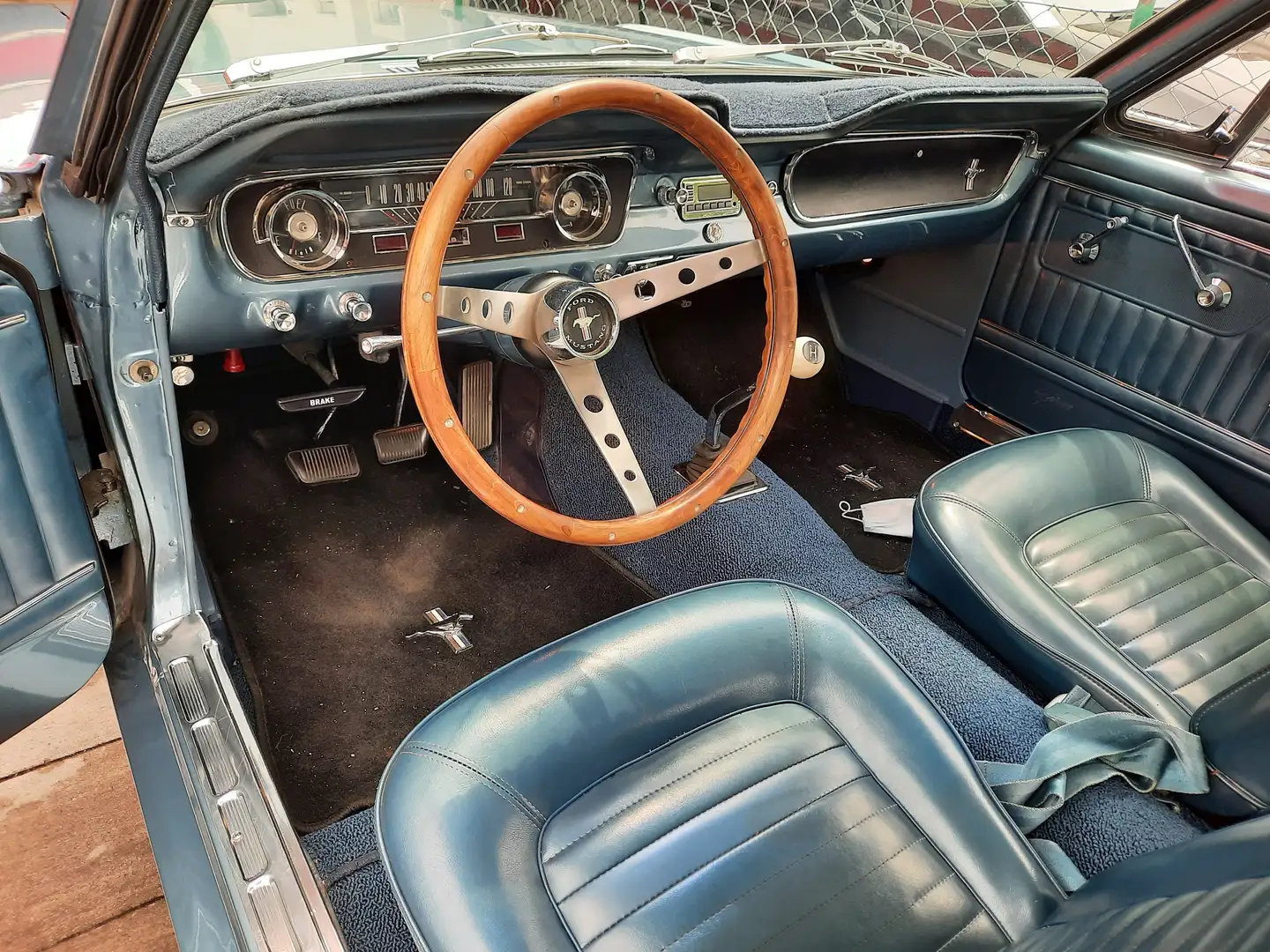 Ford Mustang Blau - 1