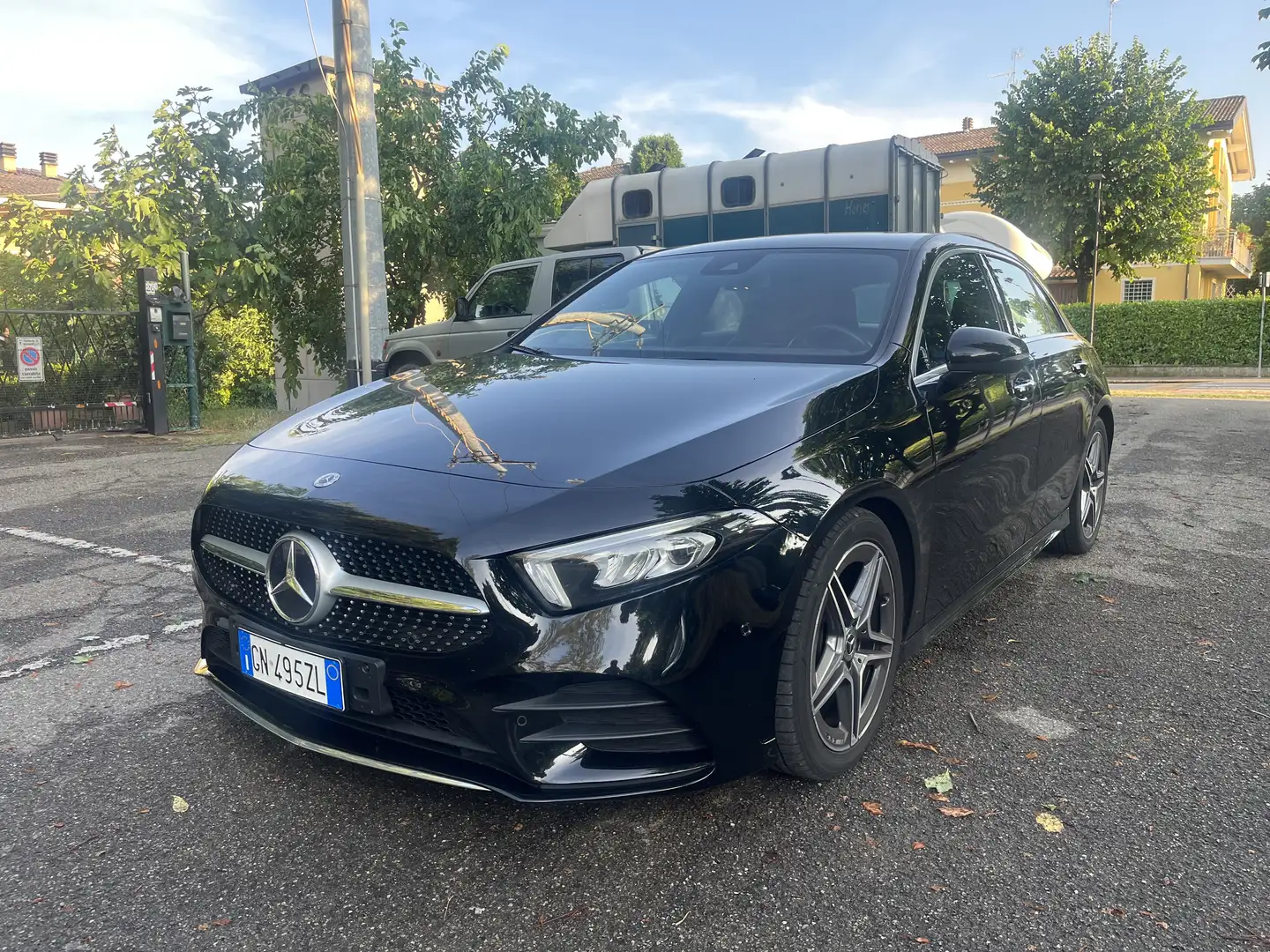 Mercedes-Benz A 200 d Premium Night edition auto Nero - 1