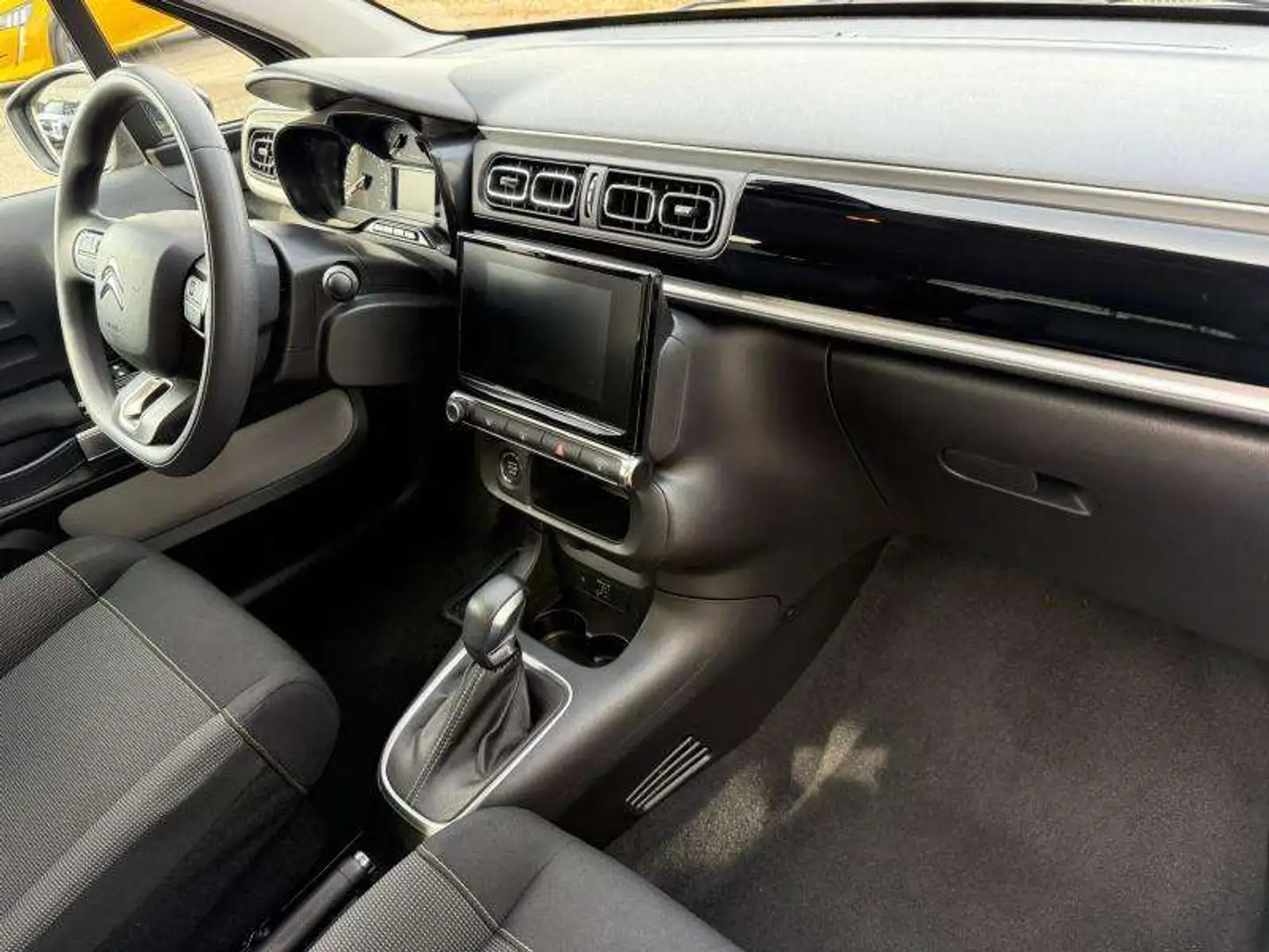 Citroen C3 Max / EAT6 / Carplay Gris - 2