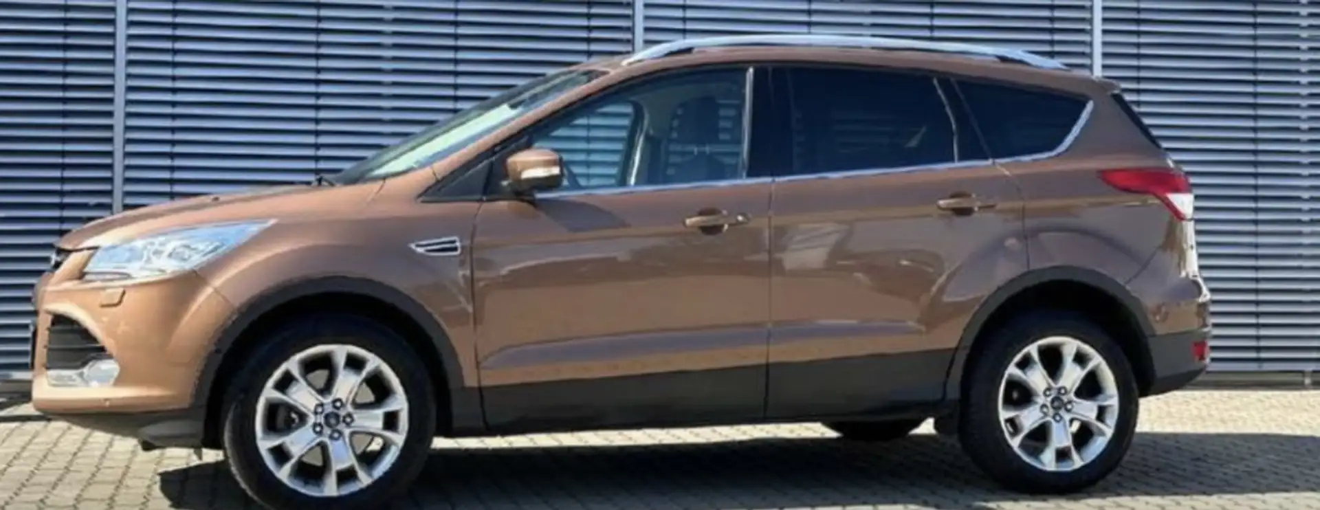 Ford Kuga 2.0 TDCi 4x4 Aut. SYNC - 1