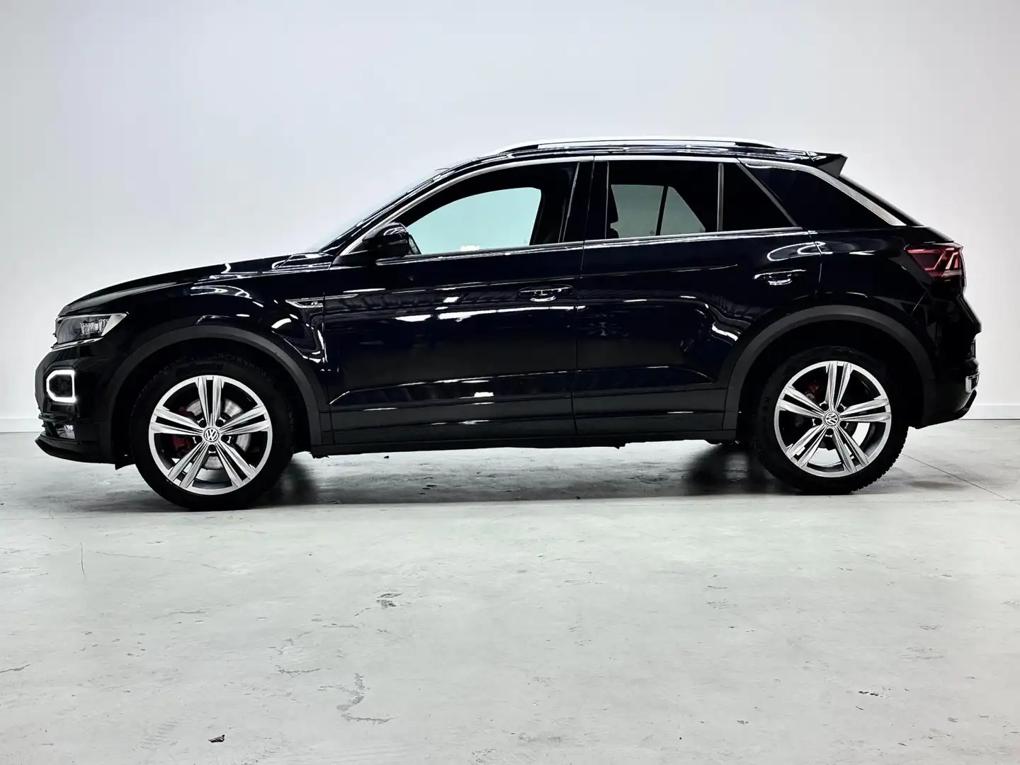 Volkswagen T-Roc 1.5i 3x R-Line / Sport / Virtual / AdCruise / Carp Zwart - 2