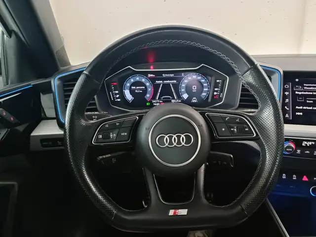 Audi A1 view 7