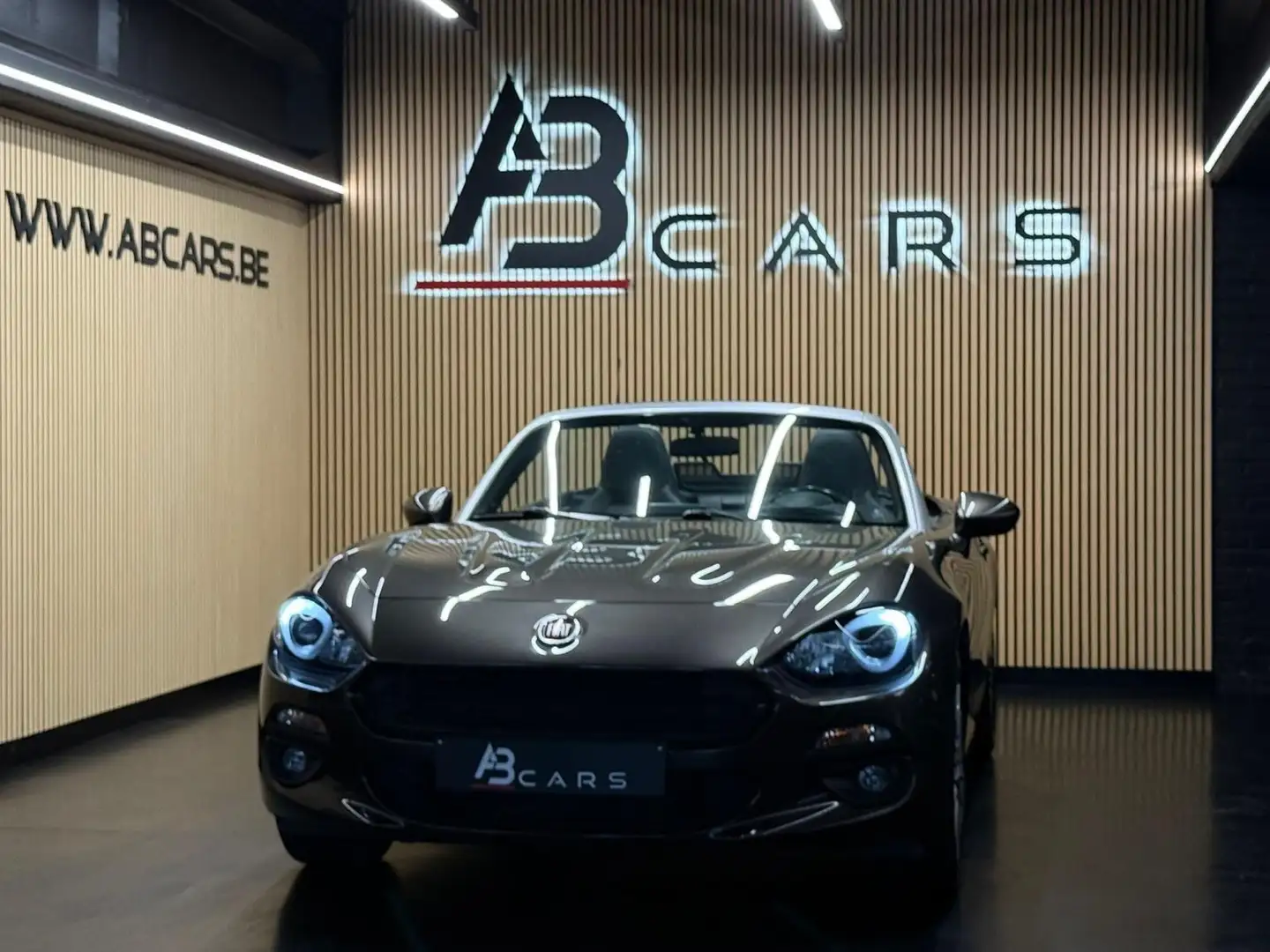 Fiat 124 Spider 1.4 MultiAir Lusso * GARANTIE 12 MOIS * Gris - 2