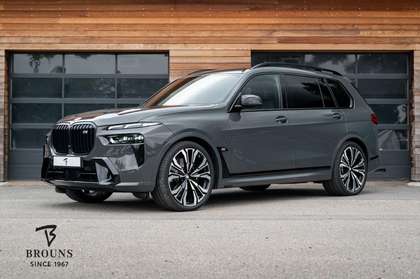 BMW X7 M60i xDrive 540pk | 7 zits | B&O | Standverw | el.