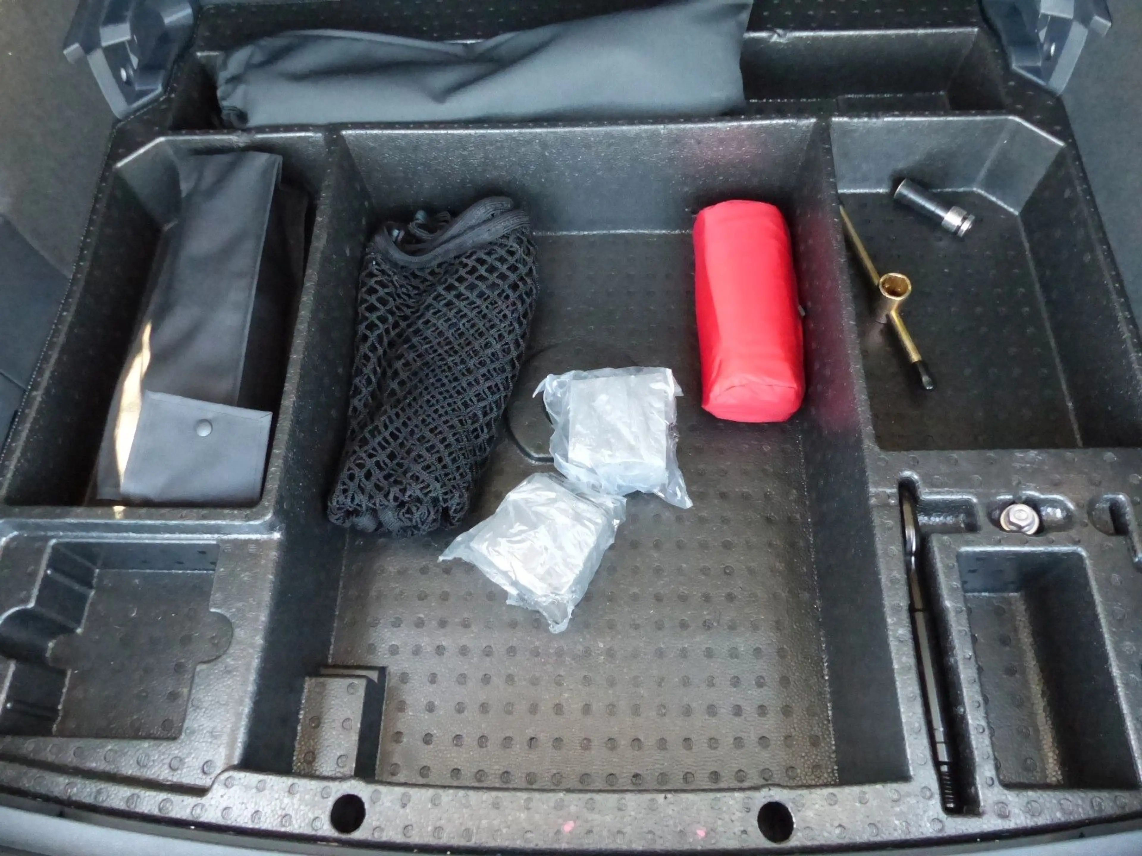 Volkswagen Tiguan Allspace Move Pano AHK Radar — photo 10