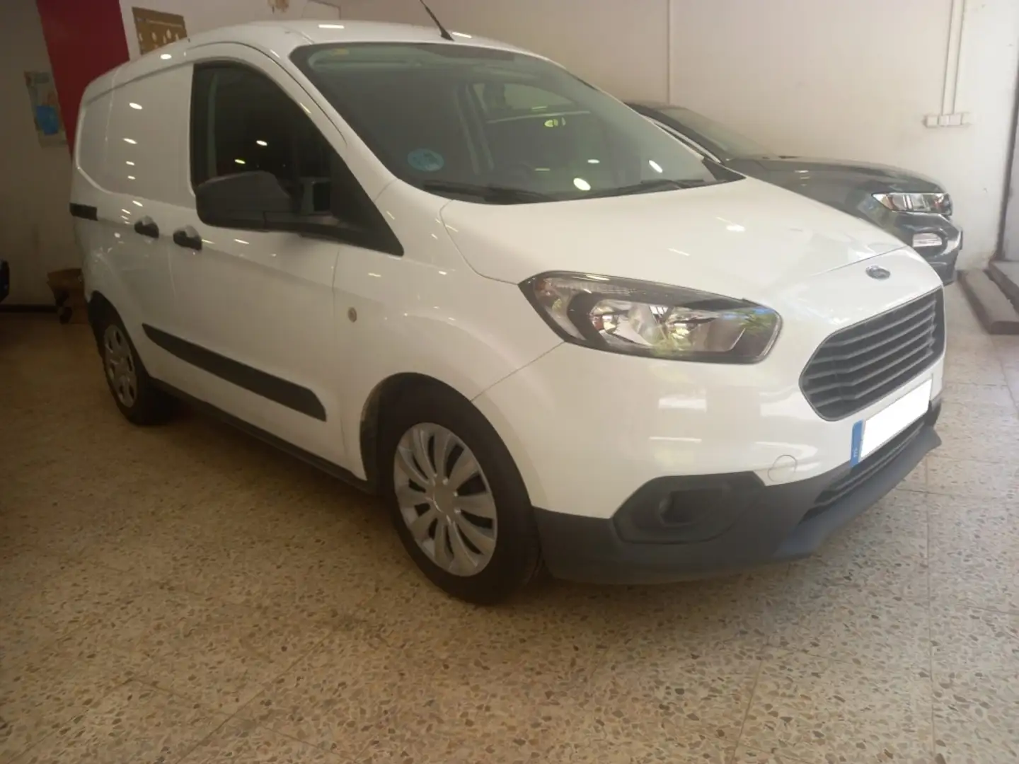 Ford Transit Courier Van 1.5 EcoBlue Active 74.5kW Blanco - 1