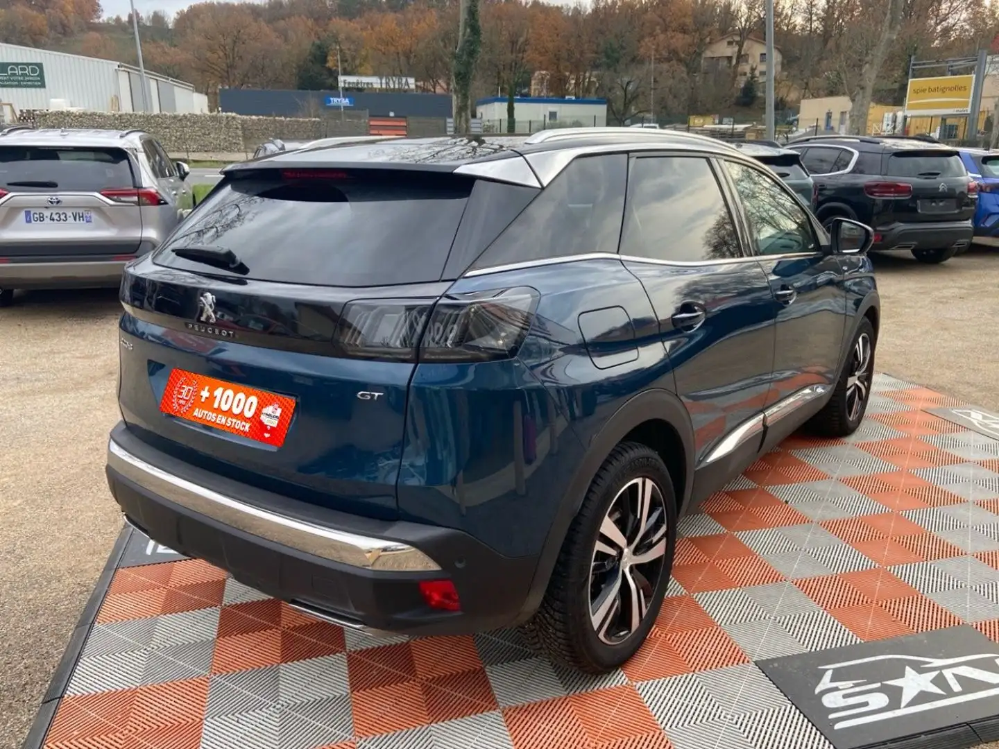 Peugeot 3008 BlueHDi 130 EAT8 GT Hayon 1°Main Bleu - 2