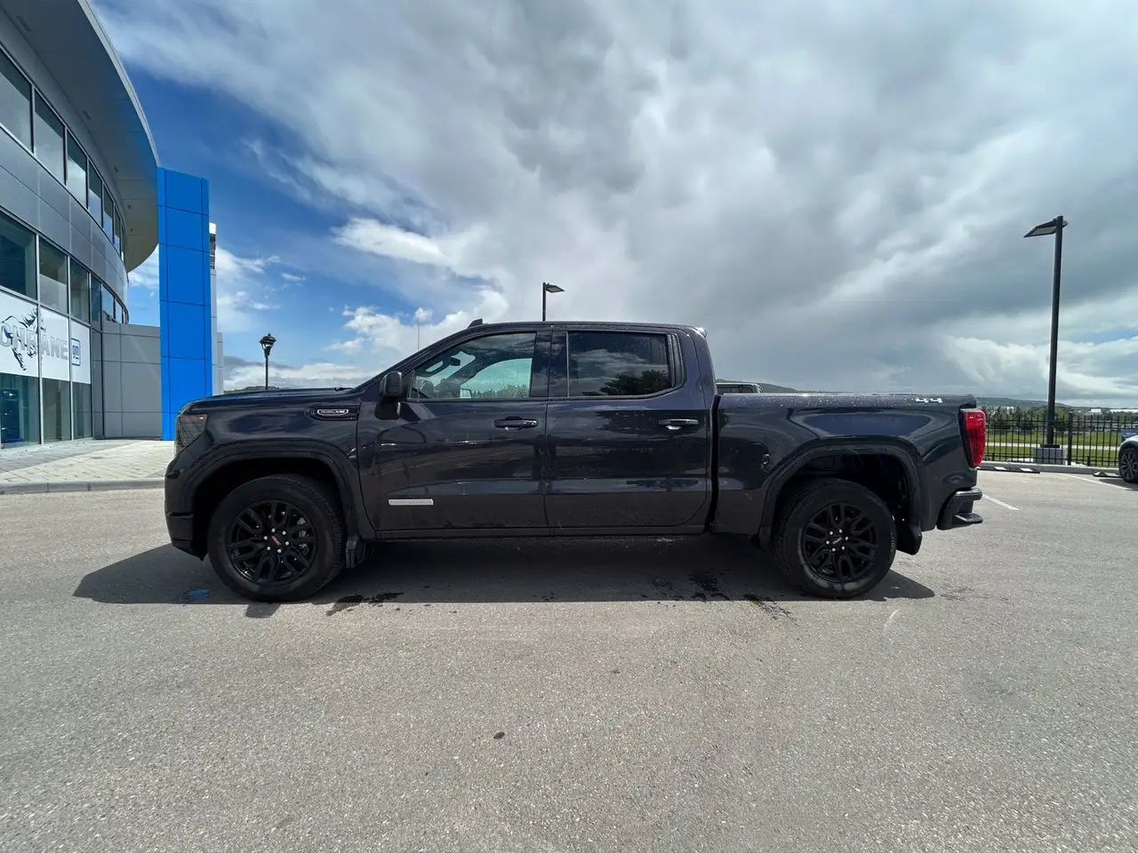 GMC Sierra 1500 снимка GMC Sierra 1500