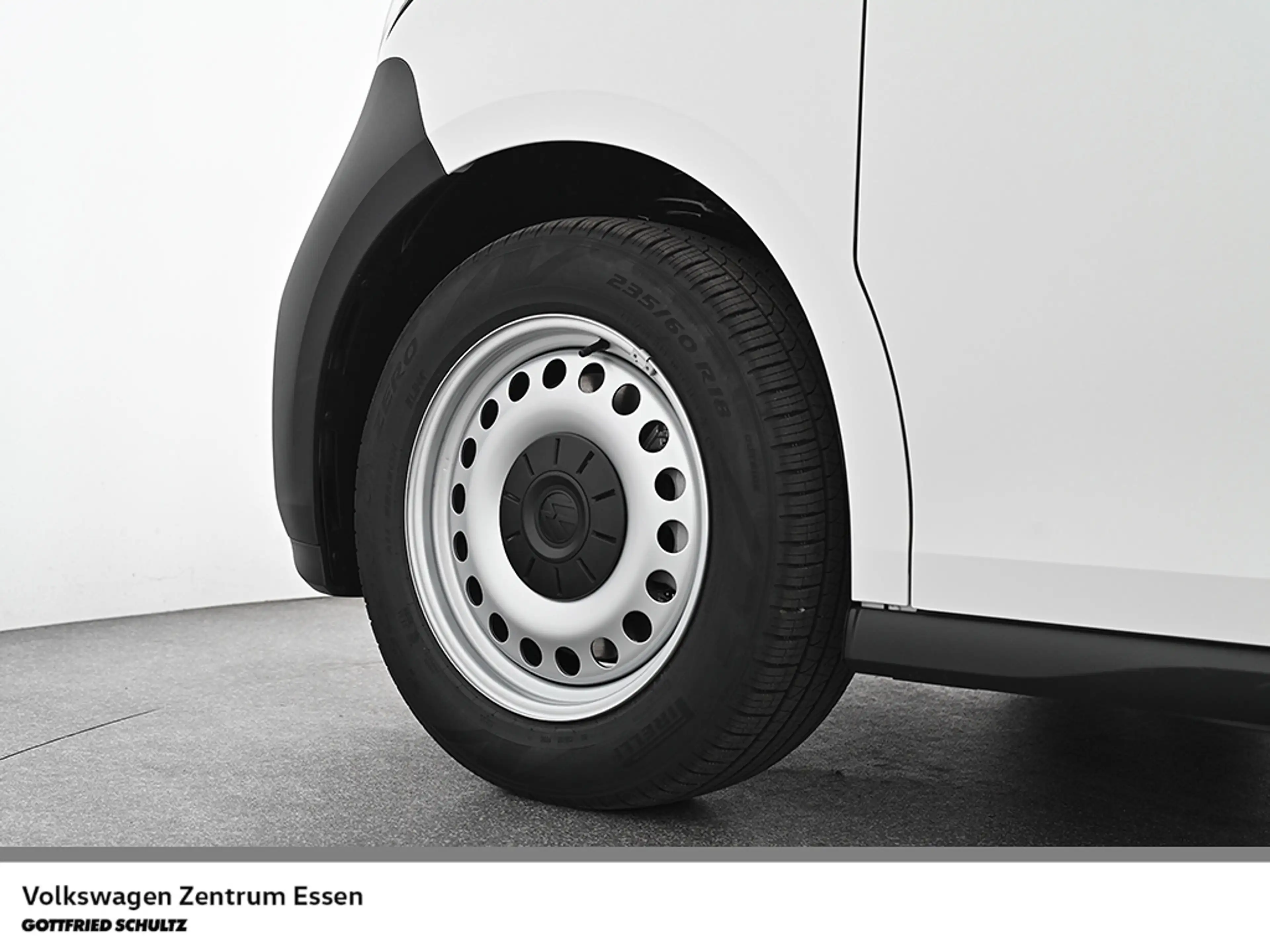 Volkswagen ID. Buzz Cargo (170 PS) Heckantrieb Radst. 2989 mm 125 kW Pure — photo 6