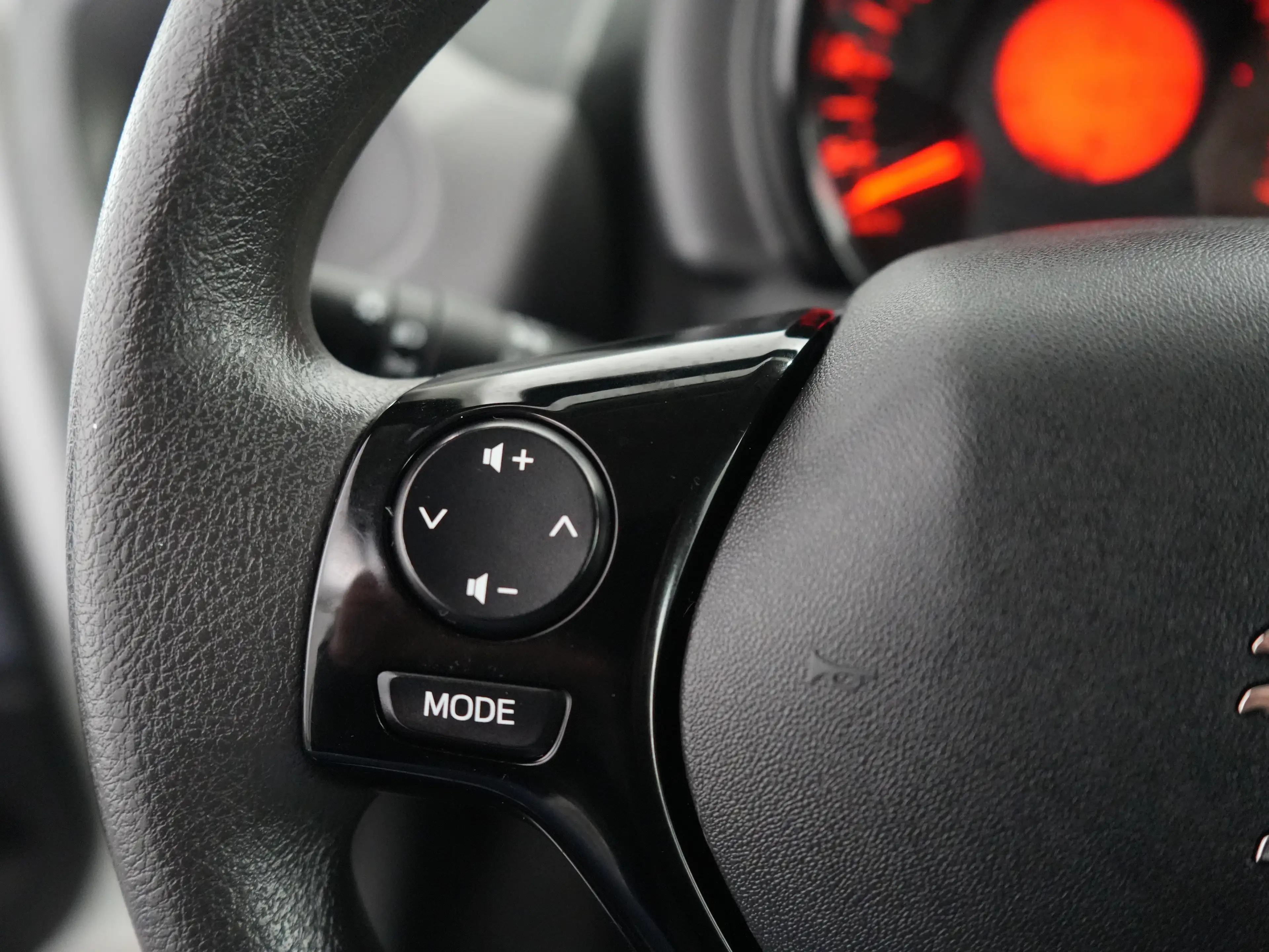 Peugeot 108 1.0 e-VTi Active | Airco | Bestuurdersstoel in hoo — photo 16
