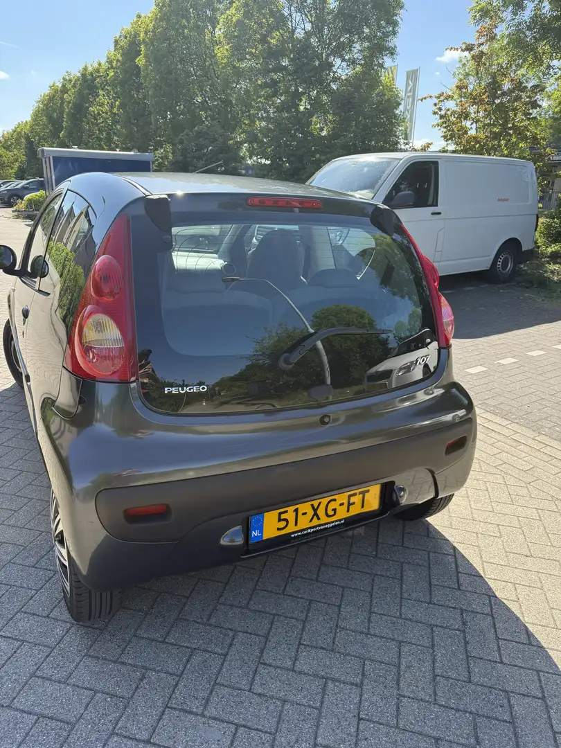 Peugeot 107 1.0-12V XS Grijs - 1