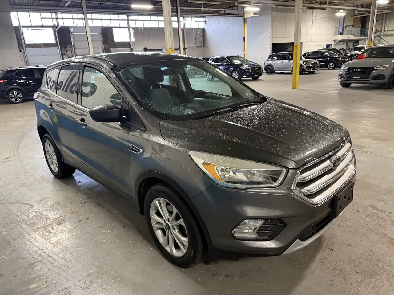 Ford Escape снимка Ford Escape