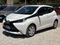 Toyota Aygo 1.0 VVT-i 69 CV 5P x-black TSS Bianco - thumbnail 3