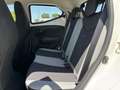 Toyota Aygo 1.0 VVT-i 69 CV 5P x-black TSS Bianco - thumbnail 11