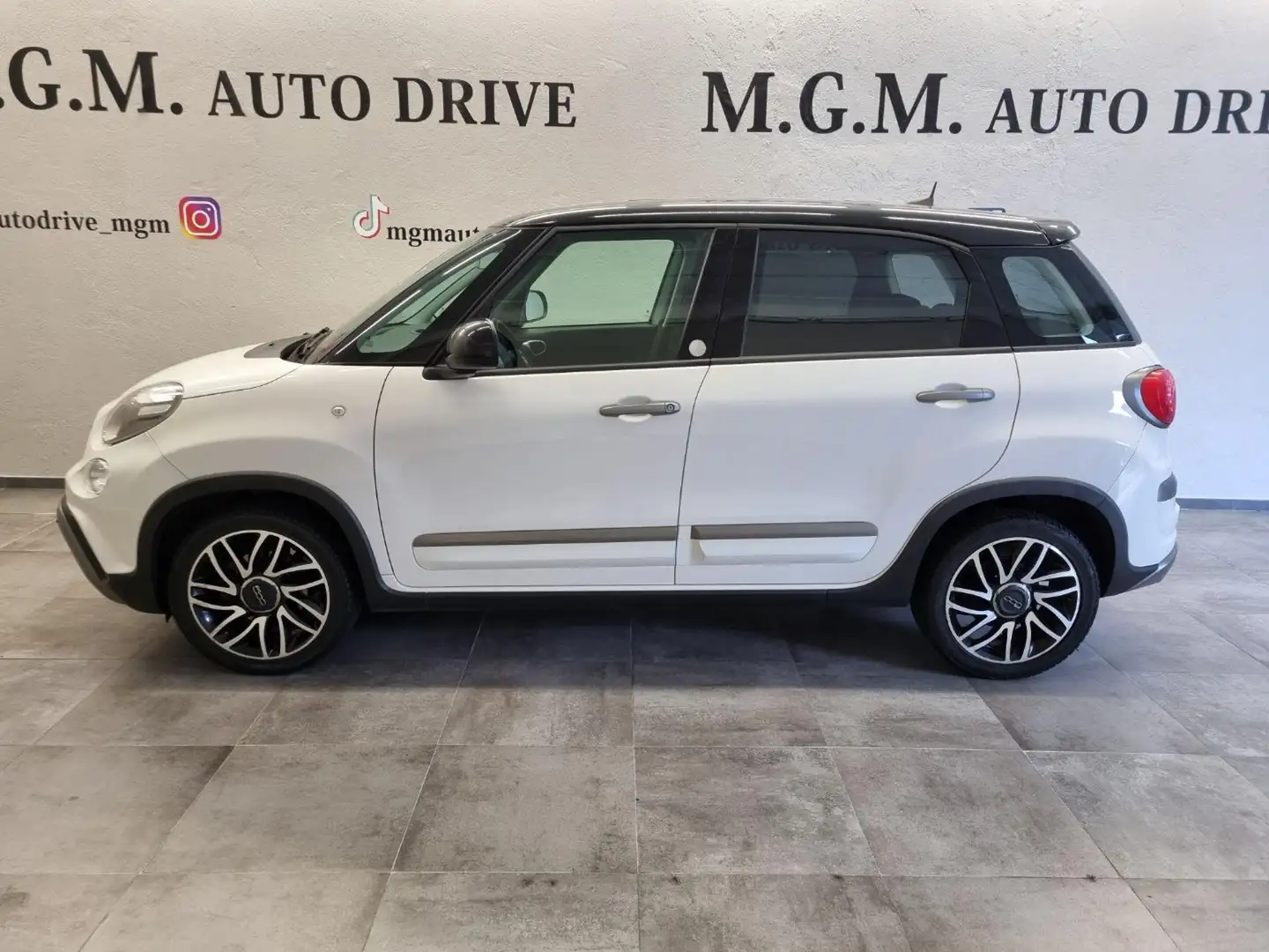 Fiat 500L 1.4 95 CV Mirror Bílá - 2
