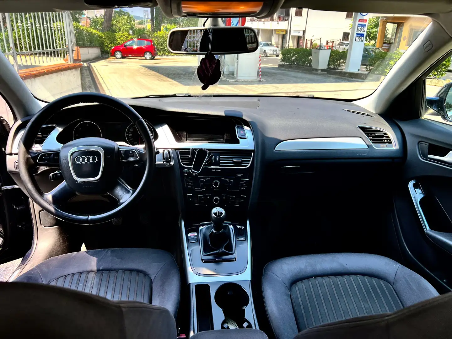 Audi A4 Avant 2.0 tdi Start Ambiente 120cv - 2