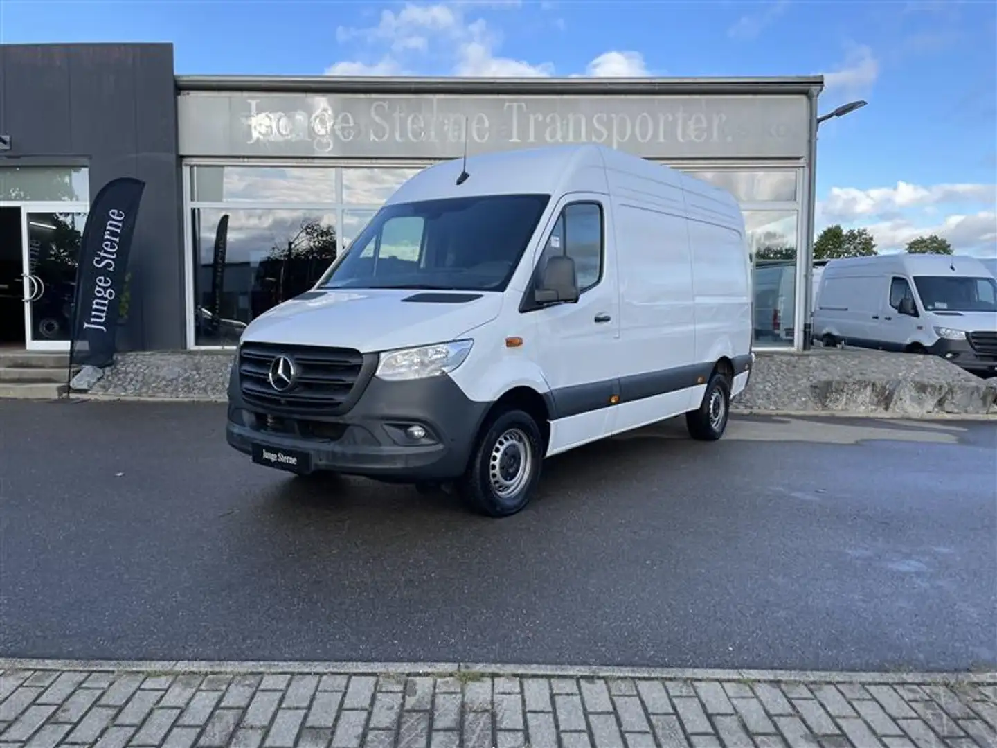 Mercedes-Benz Sprinter 317 CDI KA/L2H2/3665/MBUX/NAVI/360°/KLIMA/TEMPOMAT Blanc - 2
