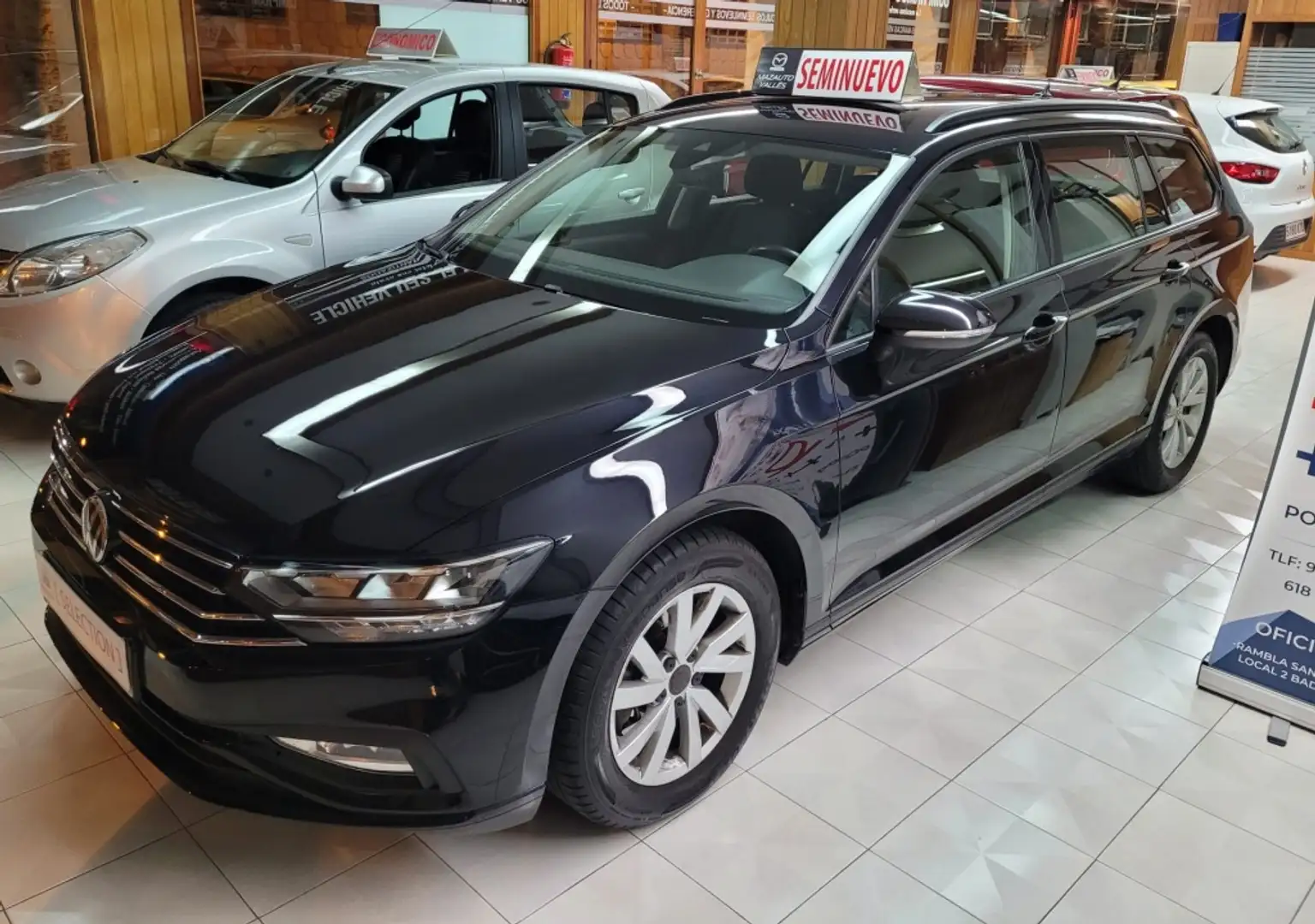 Volkswagen Passat Variant 1.6TDI Business DSG7 Negro - 1
