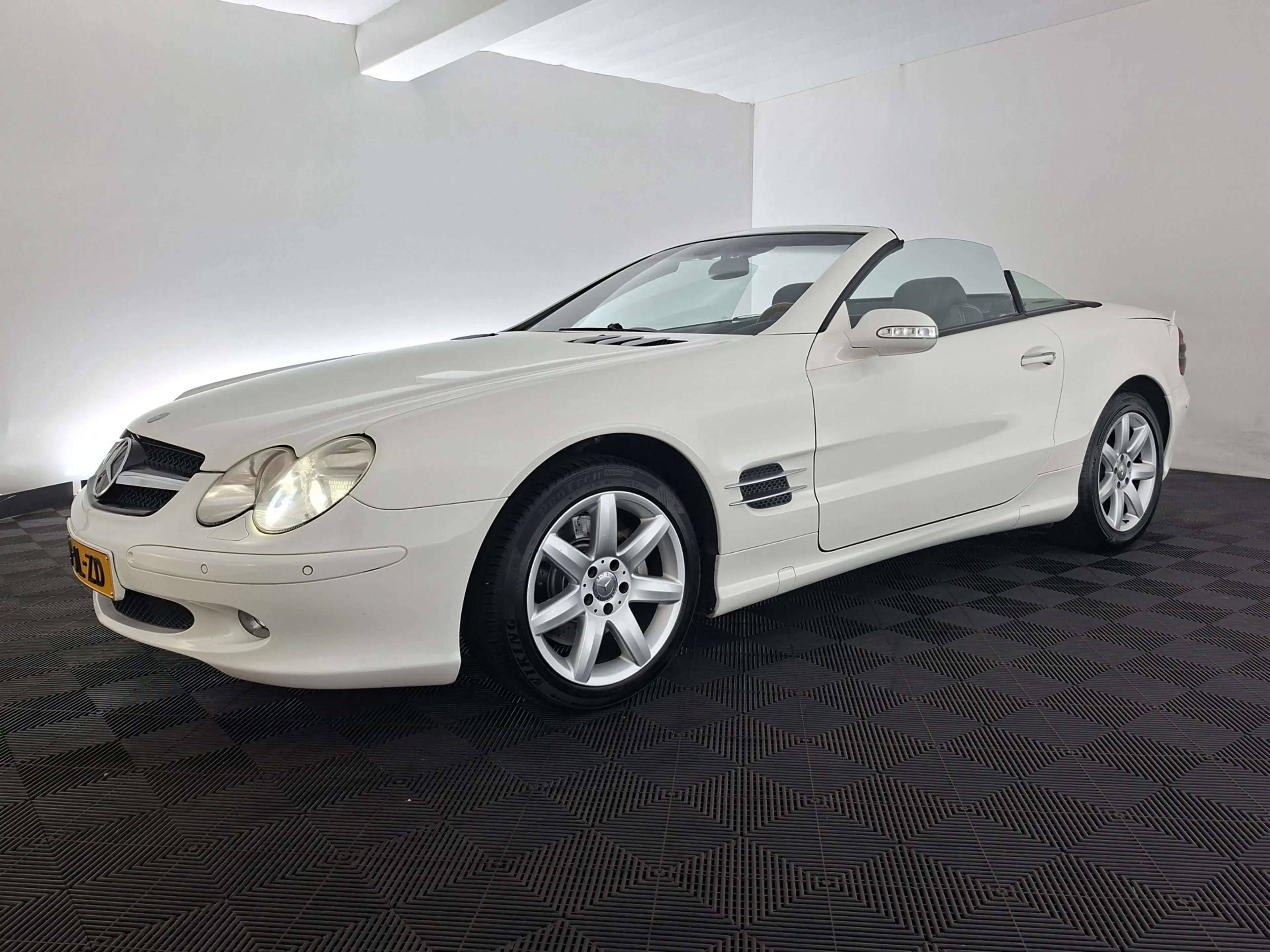 Mercedes-Benz SL 500 Aut. *LEATHER | XENON | MEMORY-PACK | HEATED-COMFO — photo 4