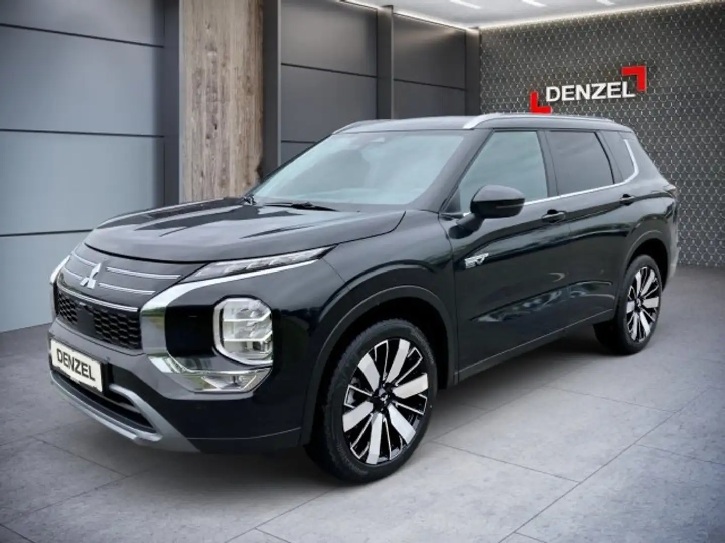 Mitsubishi Outlander PHEV 2,4 4WD Intense AT 25 Schwarz - 1