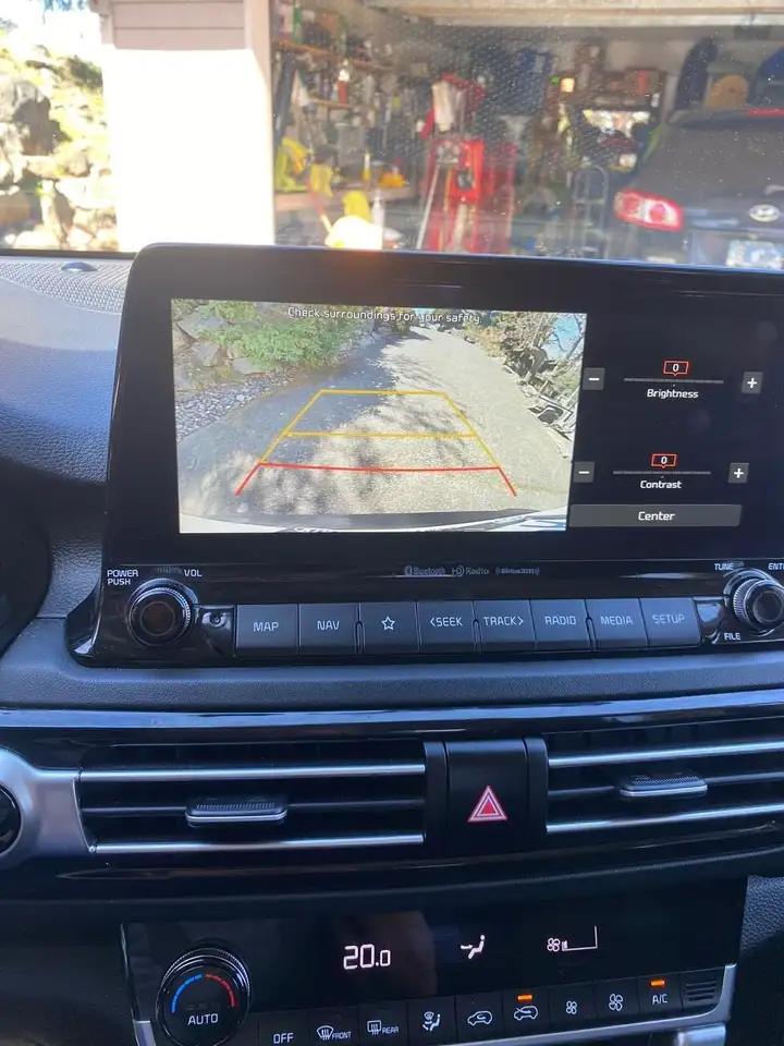 Kia Seltos снимка Kia Seltos