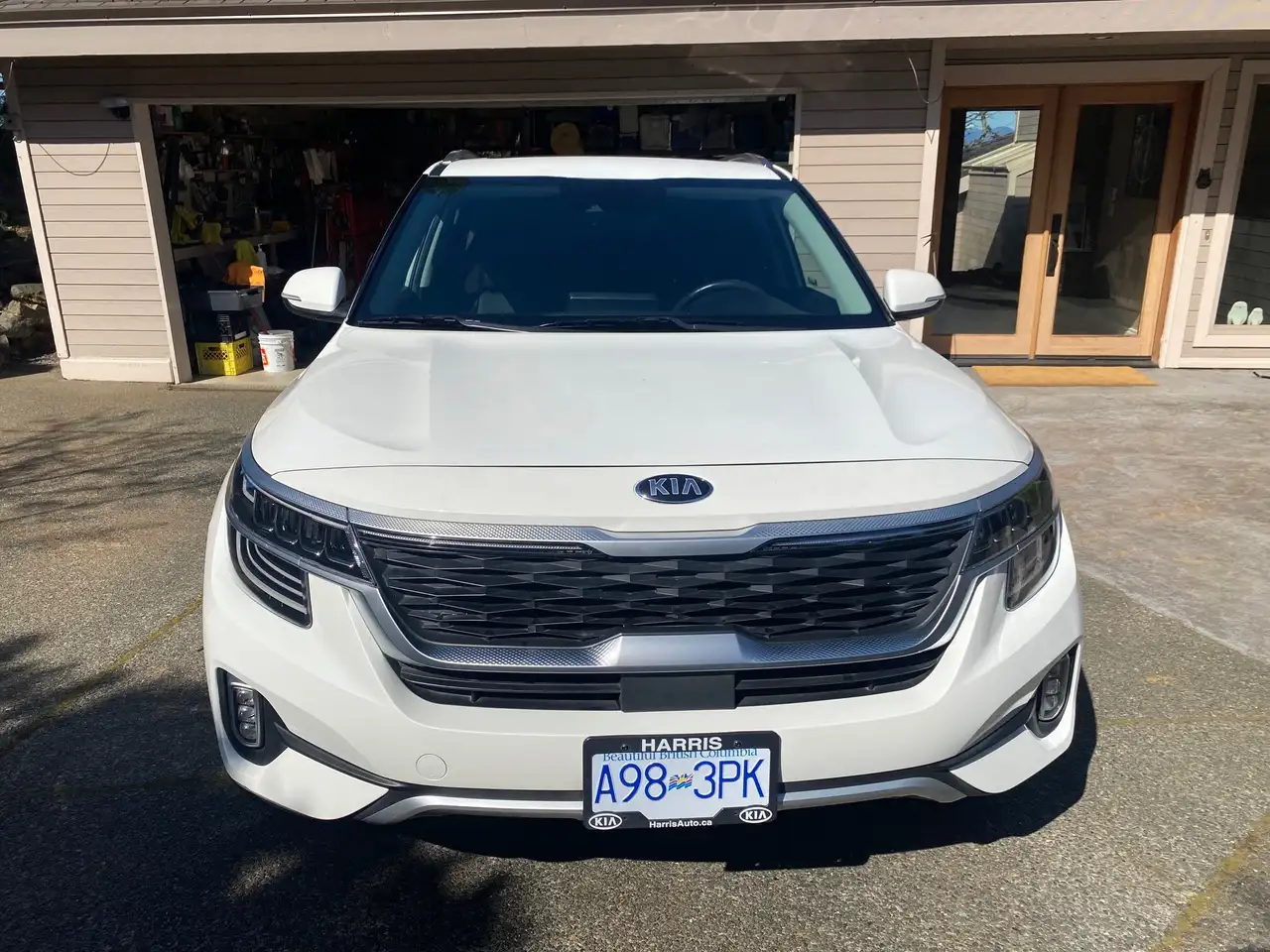Kia Seltos снимка Kia Seltos