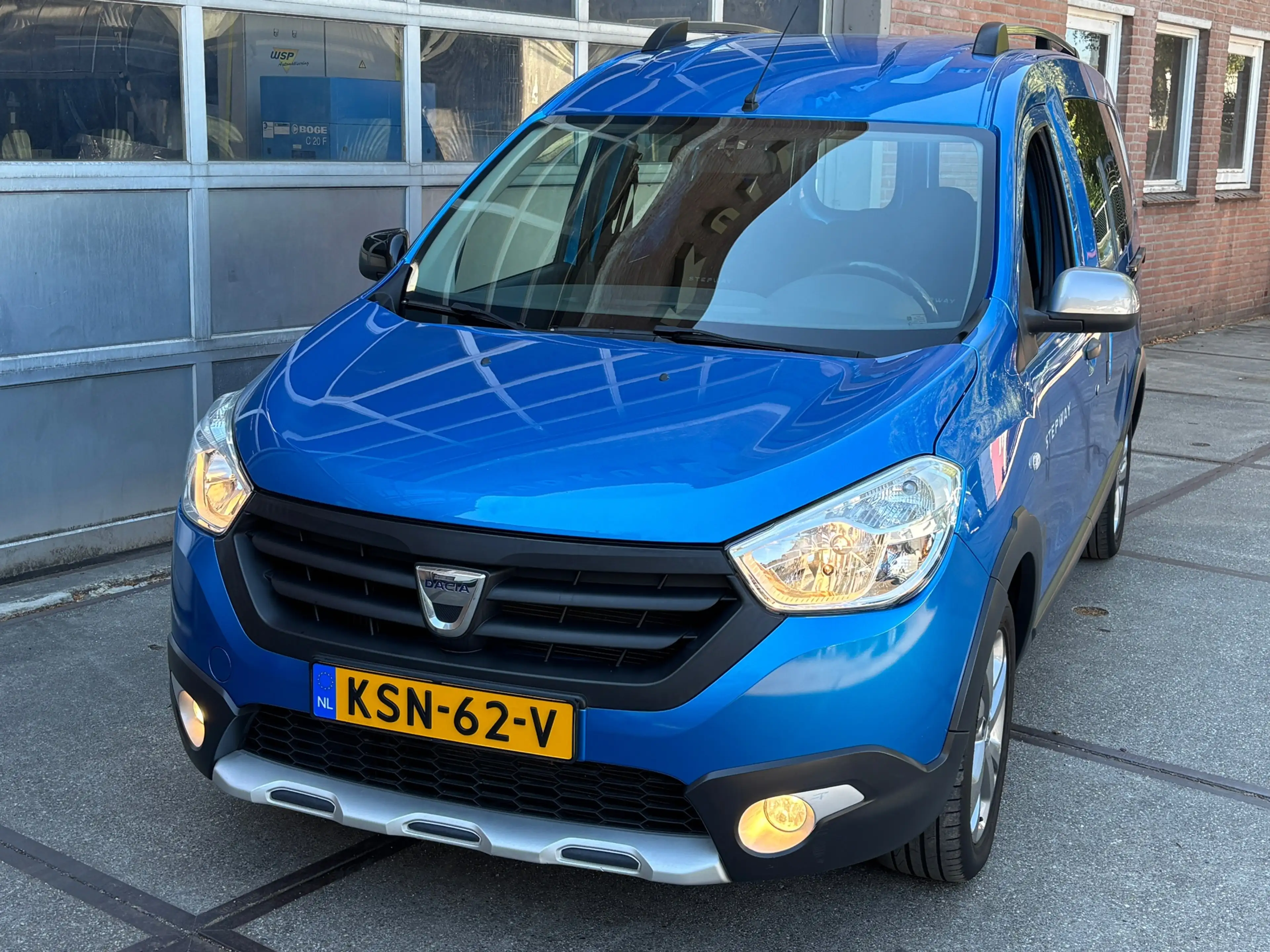 Dacia Dokker 1.2 TCe S&S Stepway ,NAVI,AIRCO,LMV — photo 5