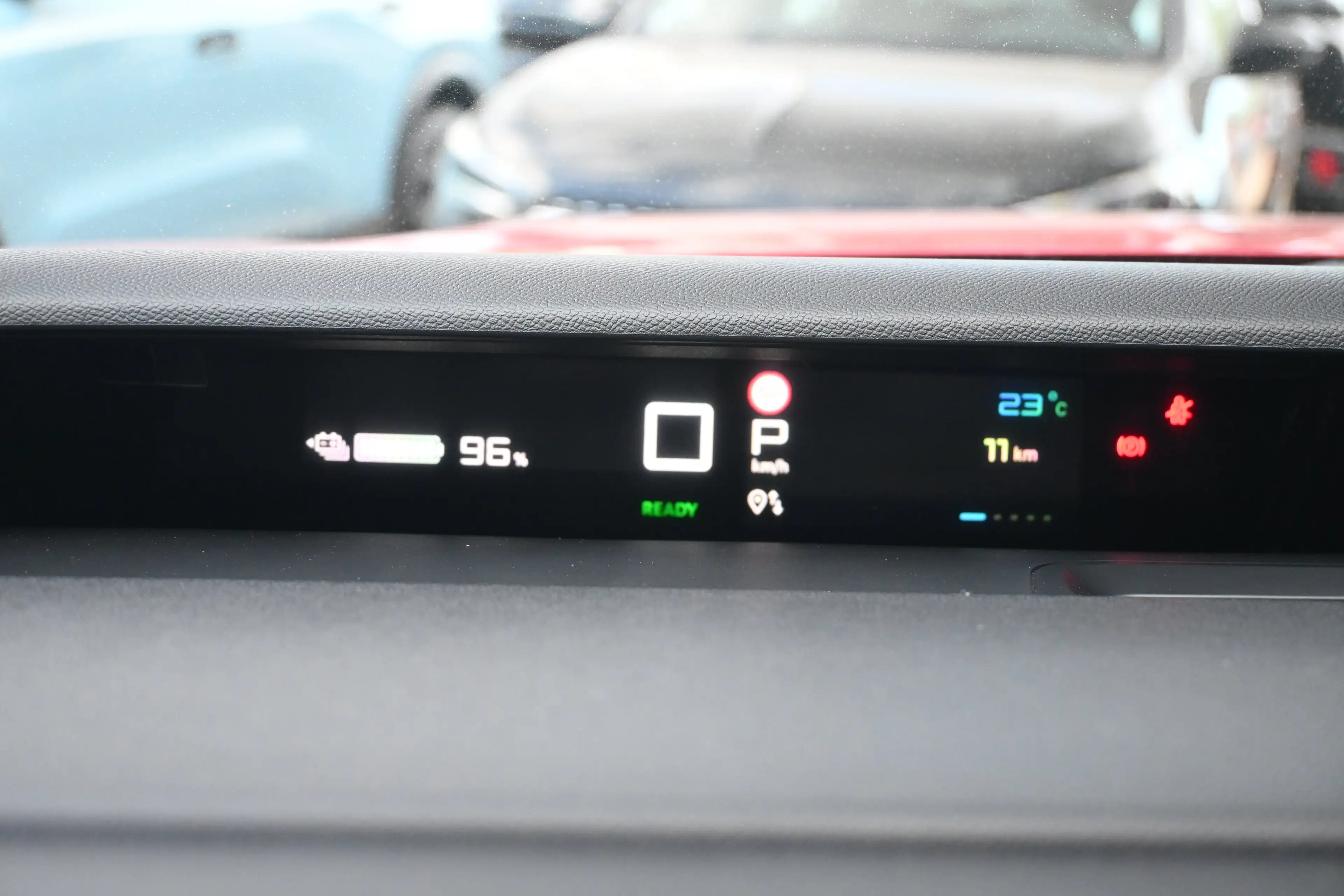 Citroen E-C3 Plus 113pk Comfort Range 44 kWh DEMO-DEAL! Tot 8 J — photo 25
