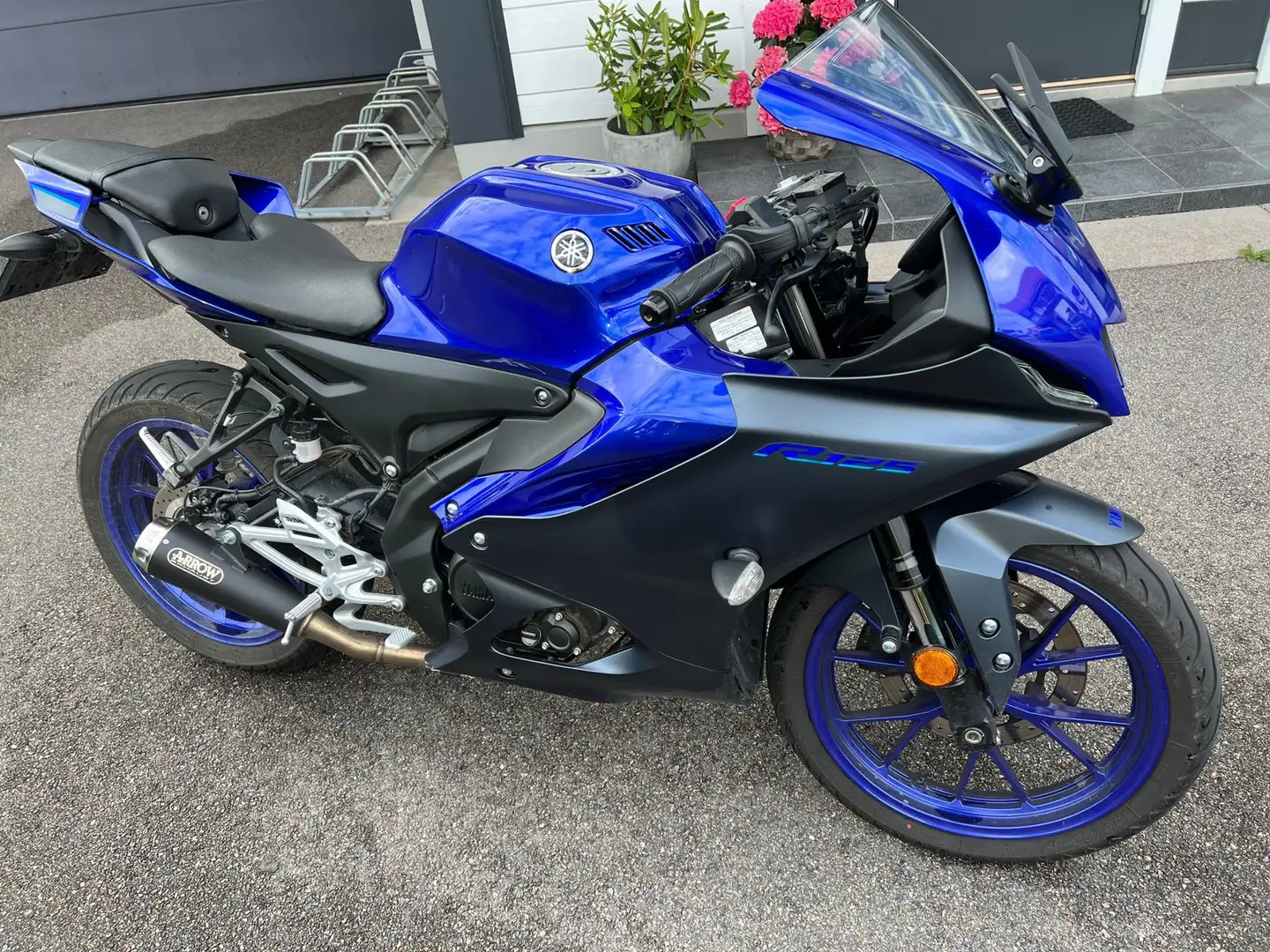 Yamaha YZF-R125 Bleu - 1