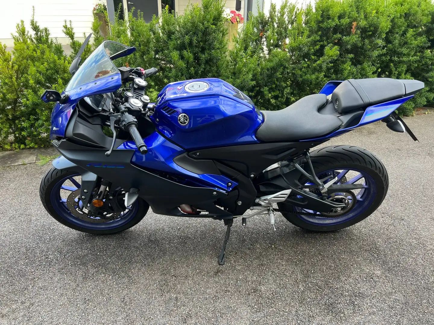 Yamaha YZF-R125 Bleu - 2