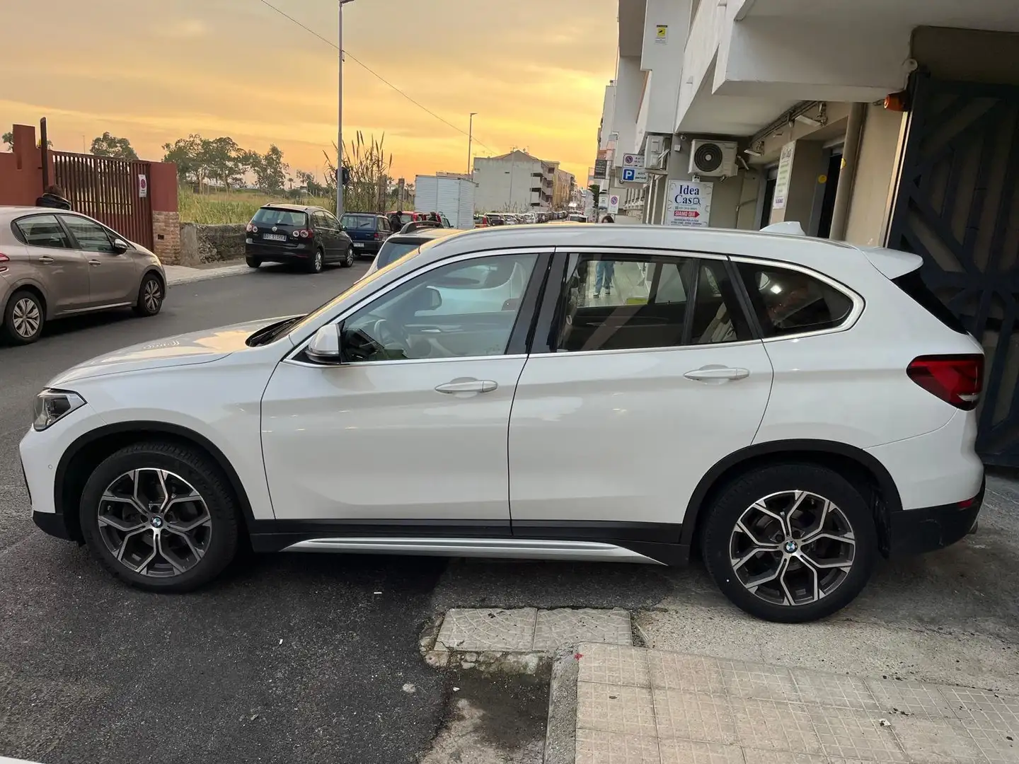 BMW X1 X1 F48 2019 sdrive18i xLine 136cv Bianco - 1
