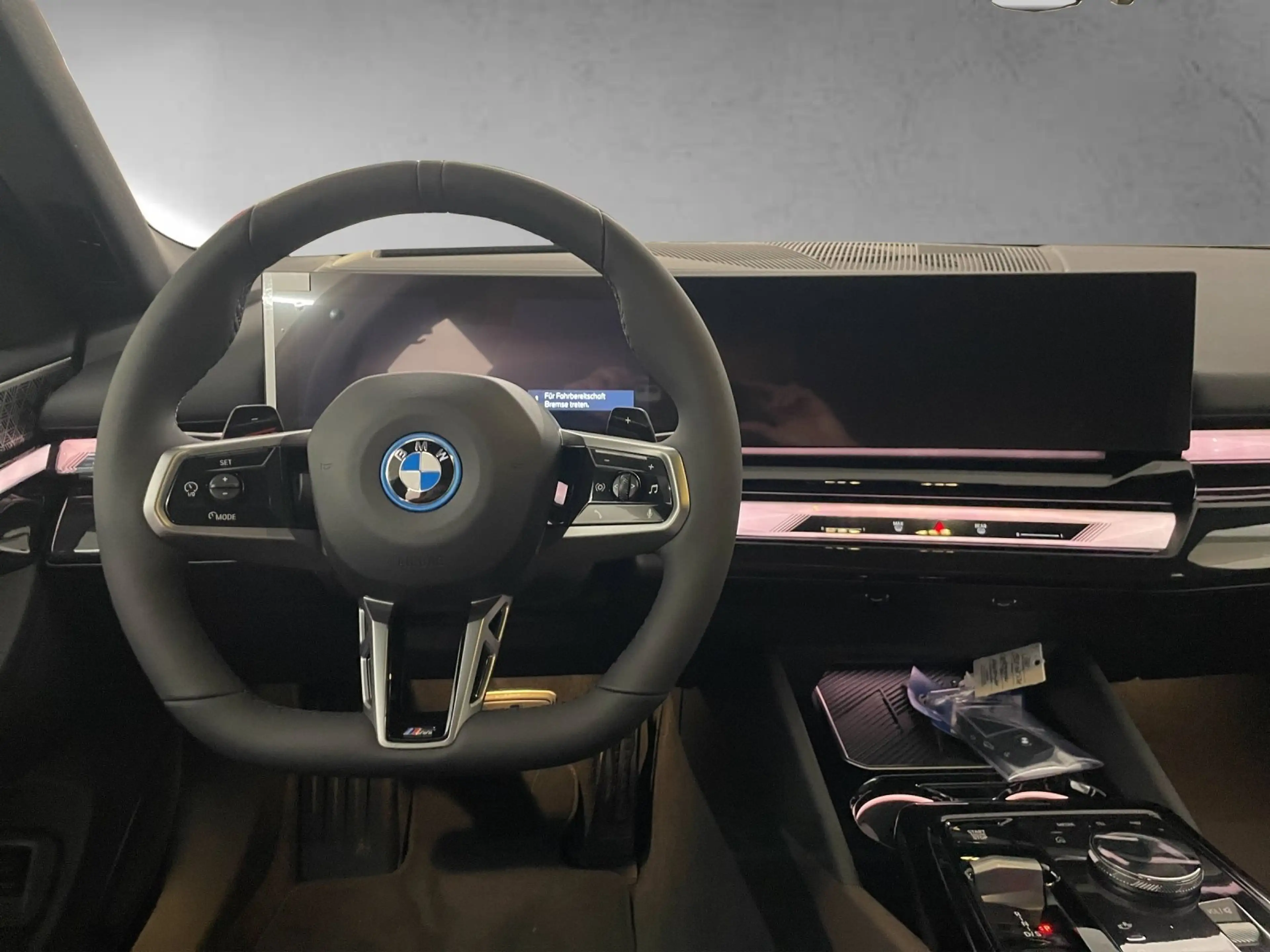 BMW 550 e xDrive MSportPro AHK Bowers/Wiking  AutobahnAss — photo 15