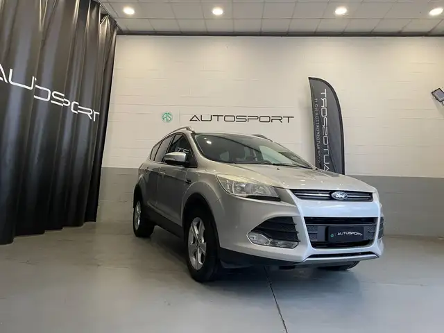 Ford Kuga Kuga 2.0 TDCI 140 CV 2WD