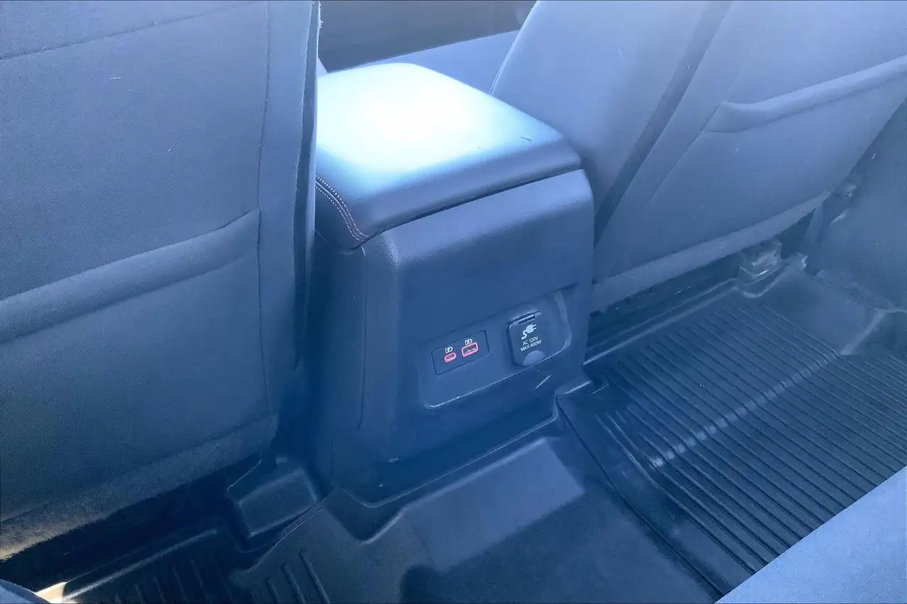Nissan Frontier снимка Nissan Frontier