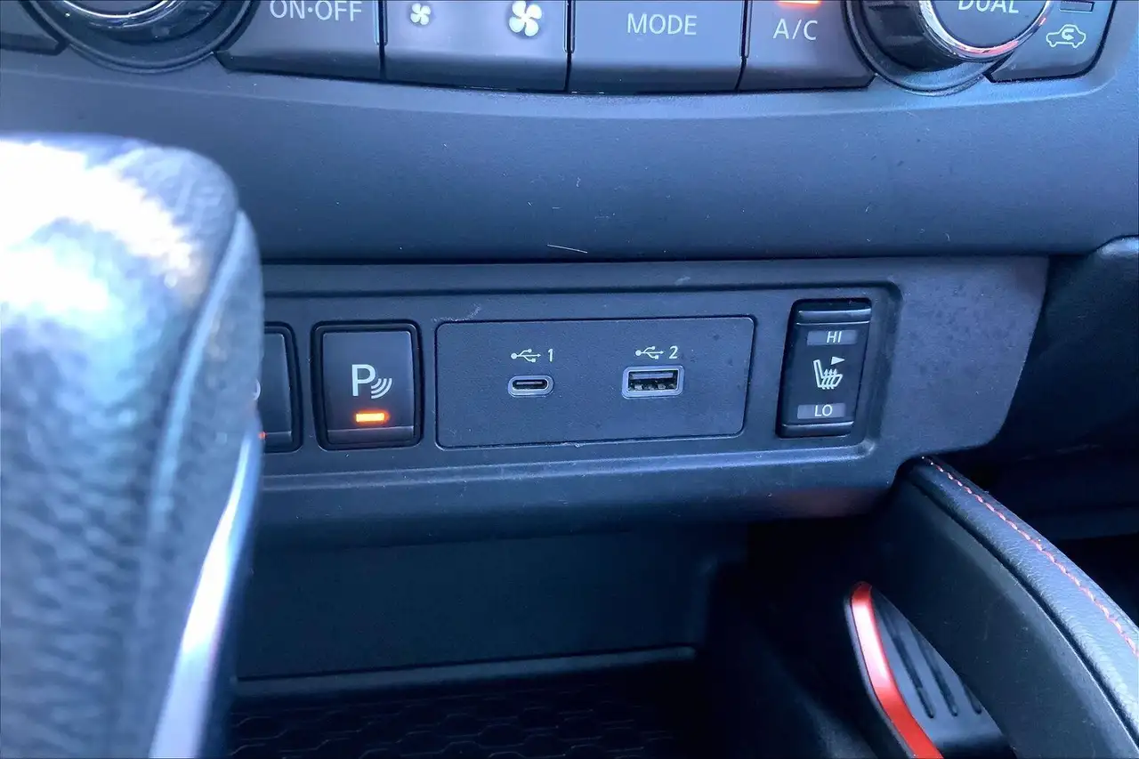 Nissan Frontier снимка Nissan Frontier