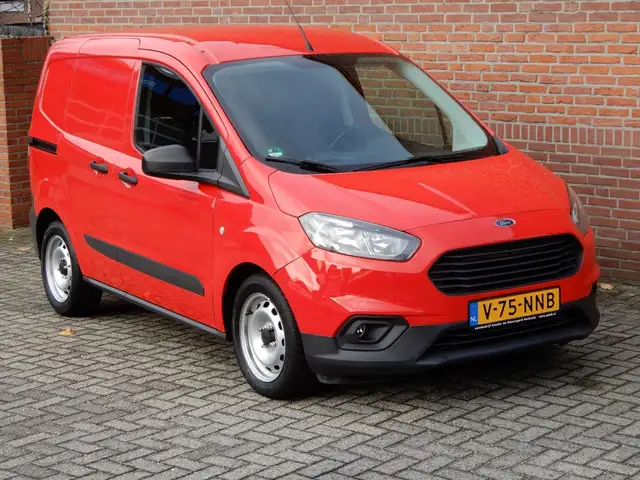 Ford Transit Courier 1.0 TREND ECOBOOST S&S
