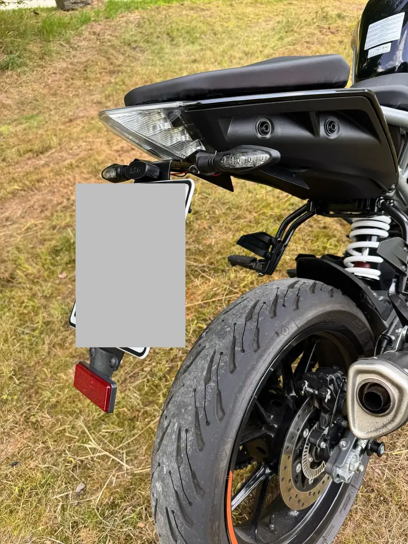 KTM 125 Duke Model 2021 Silber Ezüst - 2