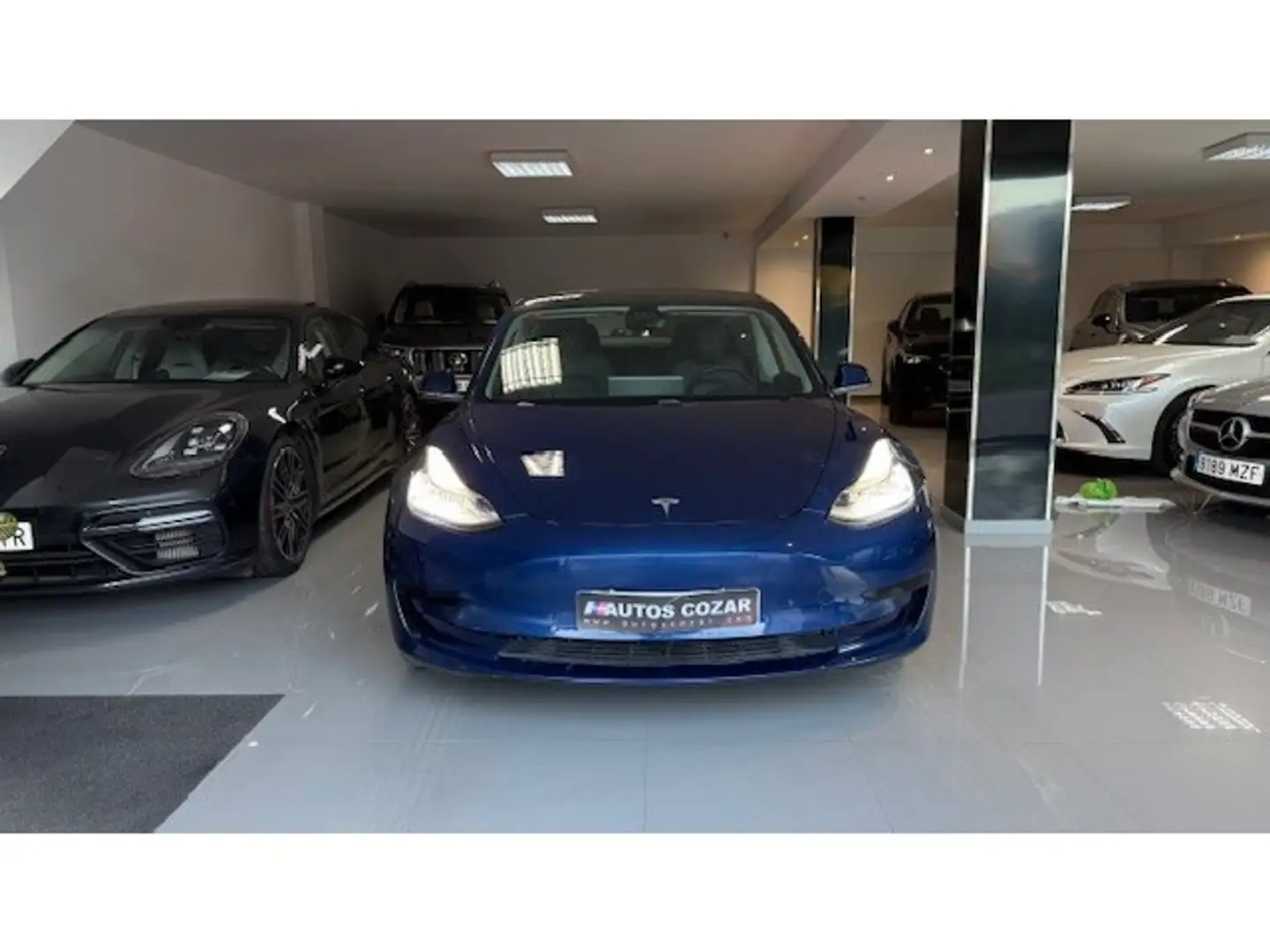 Tesla Model 3 Standard RWD Plus Azul - 2
