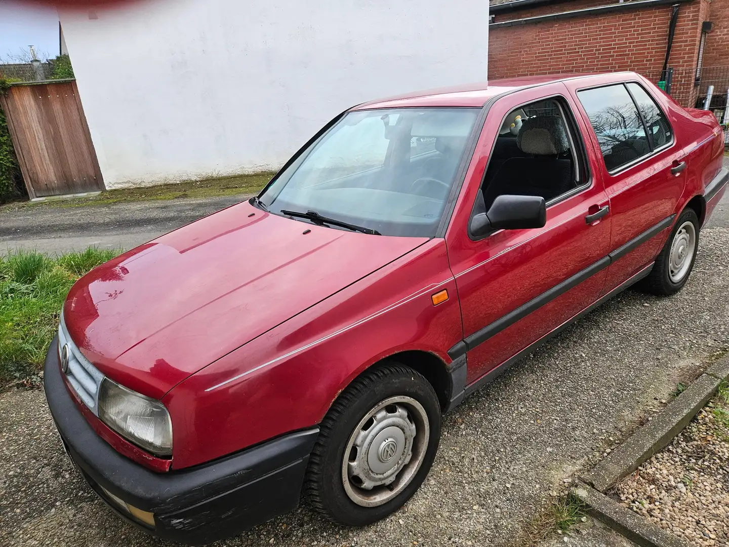 Volkswagen Vento Vento 1.8 CL Rot - 1