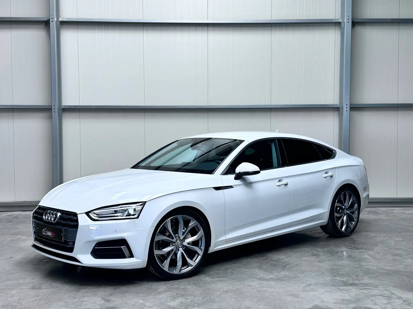 Audi A5 *GARANTIE 12 MOIS*  Sportback 2.0 TDi Sport Blanc - 1