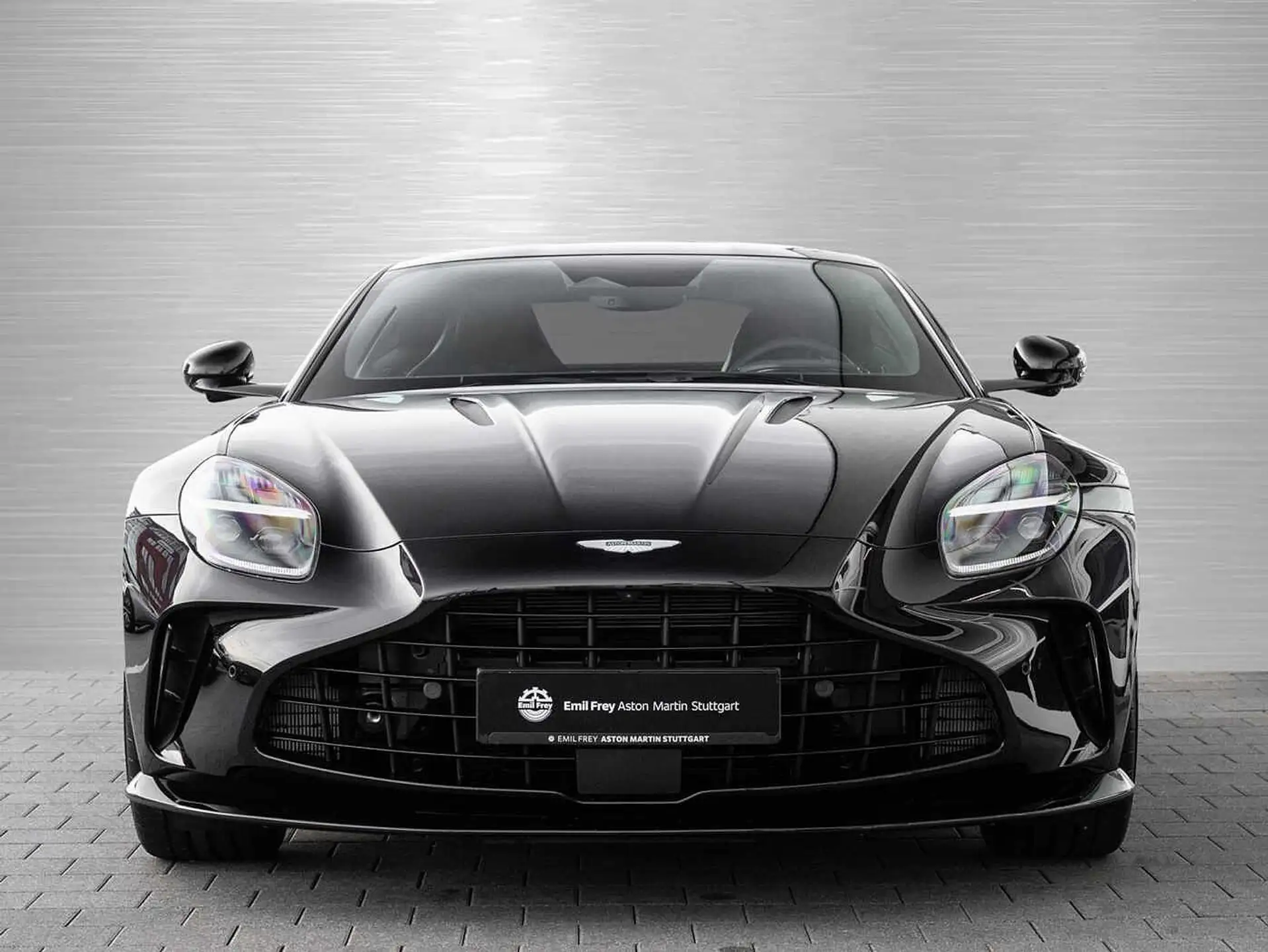애스턴마틴 밴티지 V8 Coupe 2026 블랙 사진 4