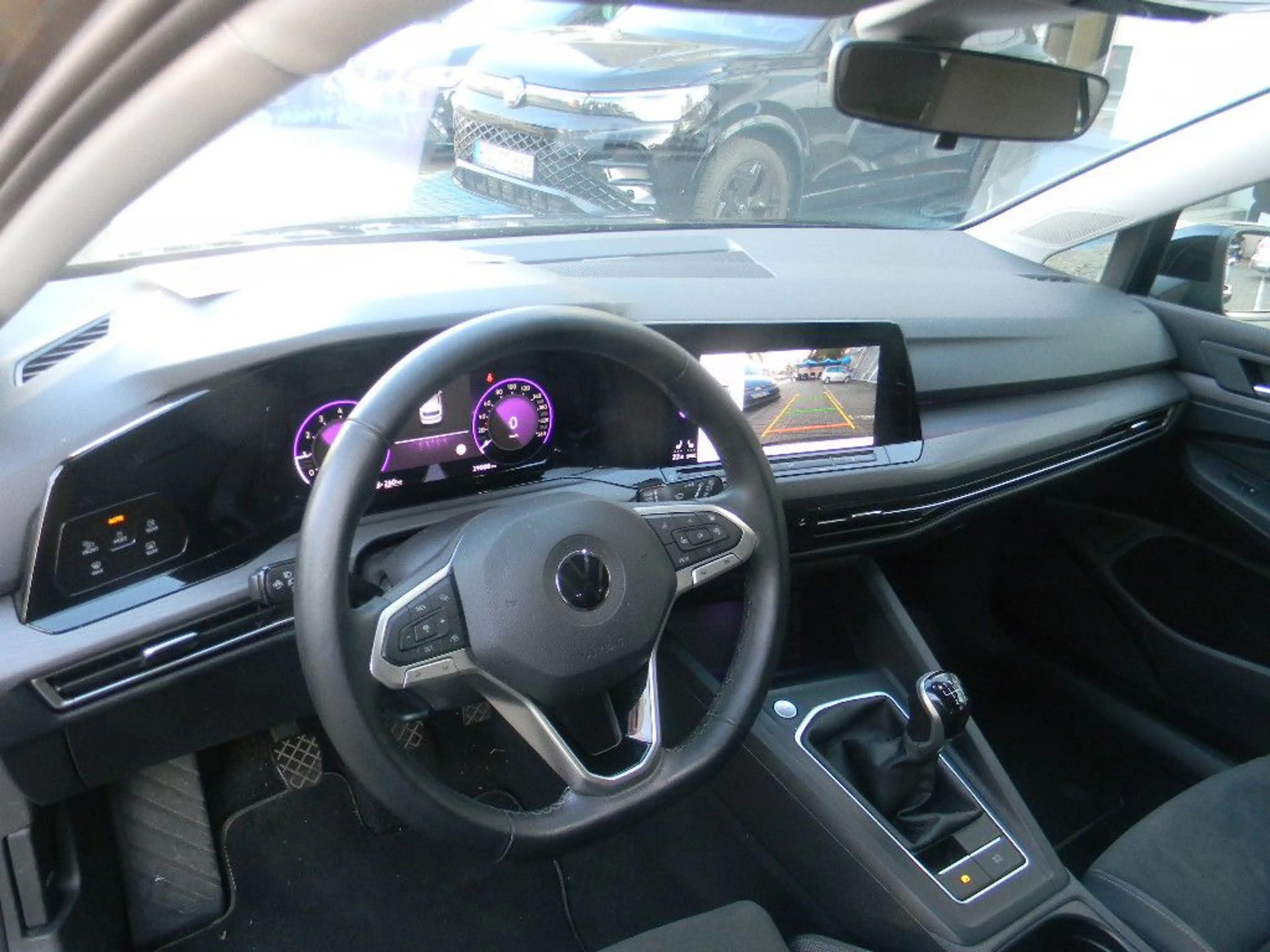 Volkswagen Golf VIII Lim. Style 1,5 TSI 6 GANG Kamera — photo 11