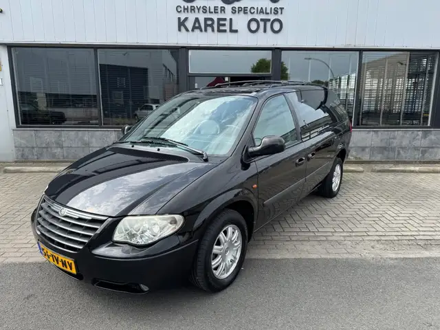 Chrysler Grand Voyager 3.3i V6 New York Edition