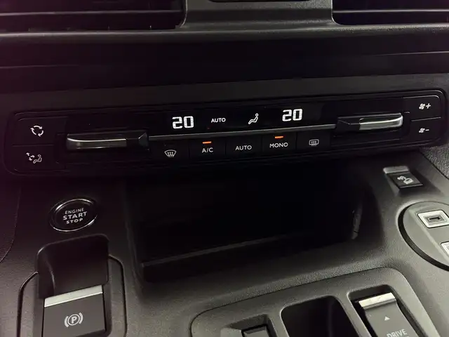 Opel Combo Life view 14
